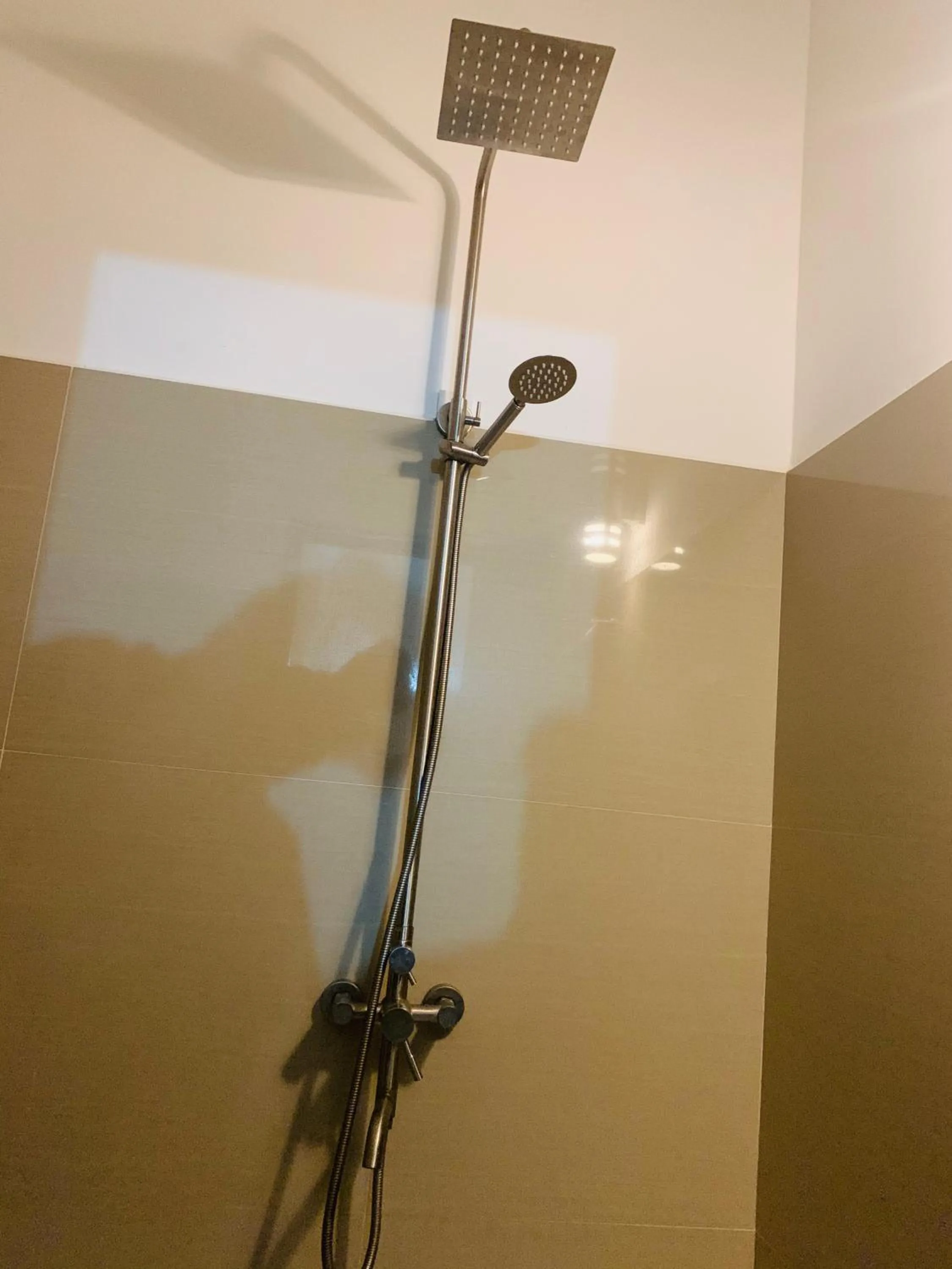 Shower in Lavenro Hotel & Resort