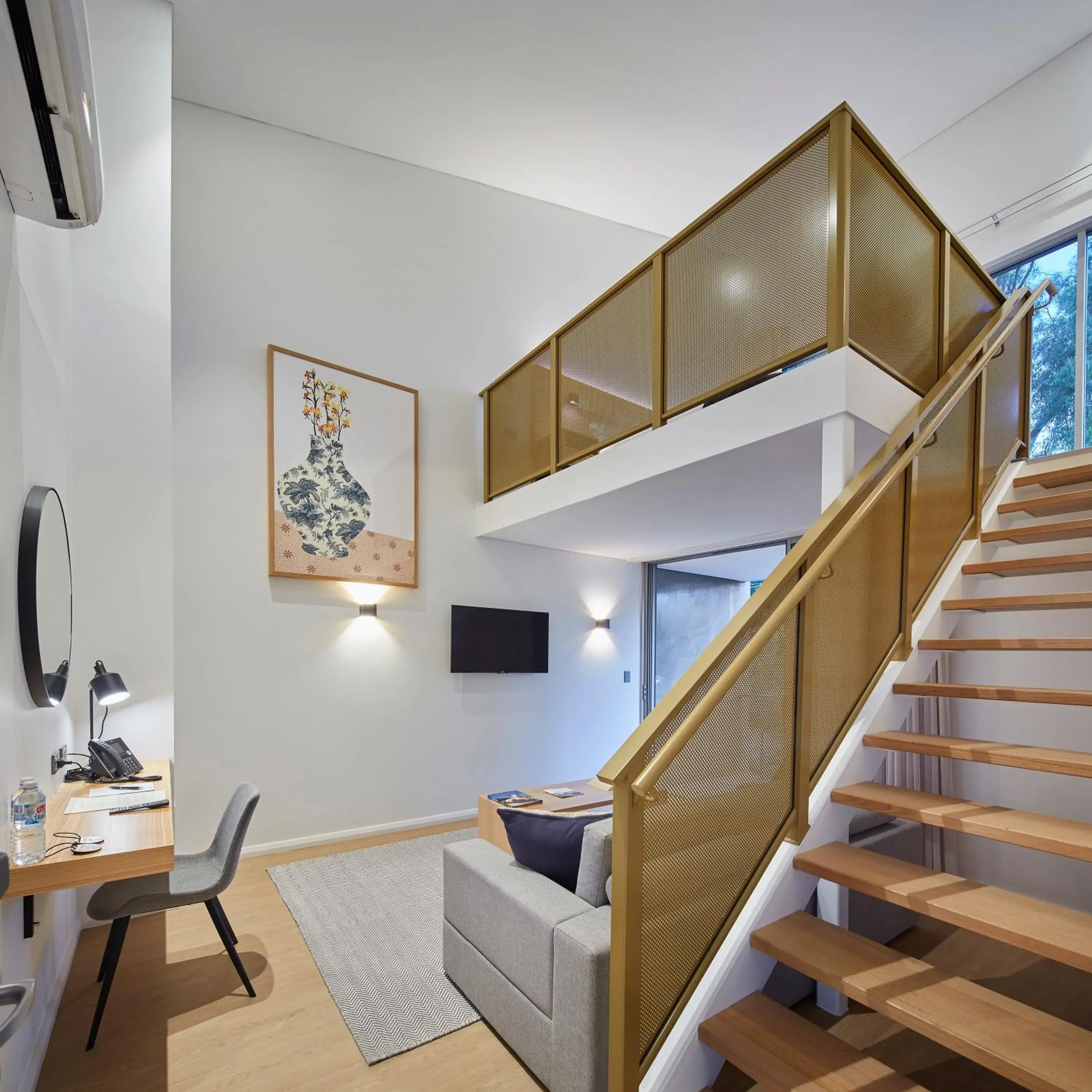 Executive Suite in Maya Maya at Mandoon Estate Executive Suite in Maya Maya at Mandoon Estate