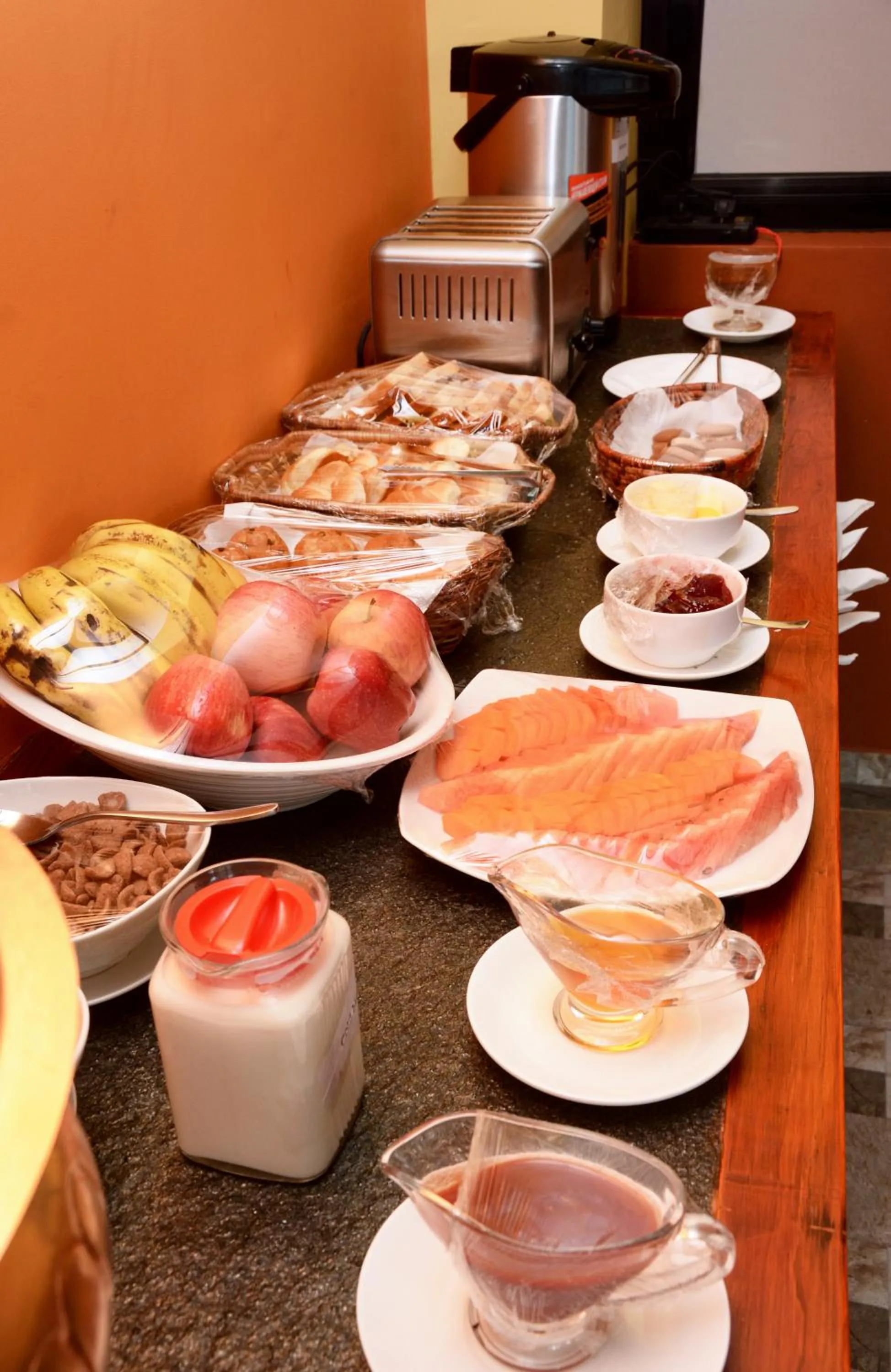 Restaurant/places to eat in Karma Boutique Hotel