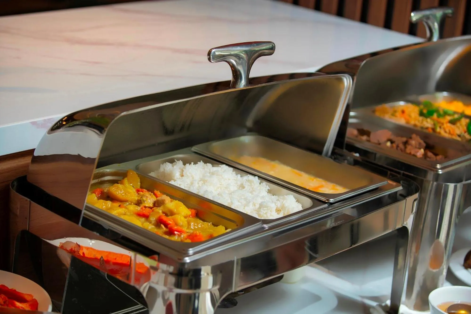 Hanoi Ping Luxury Hotel