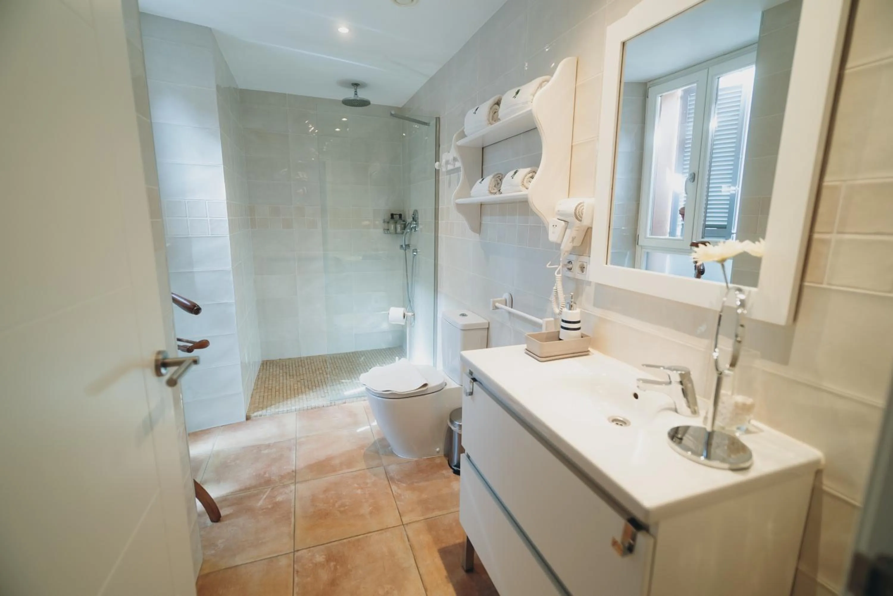 Shower in Can Serrete