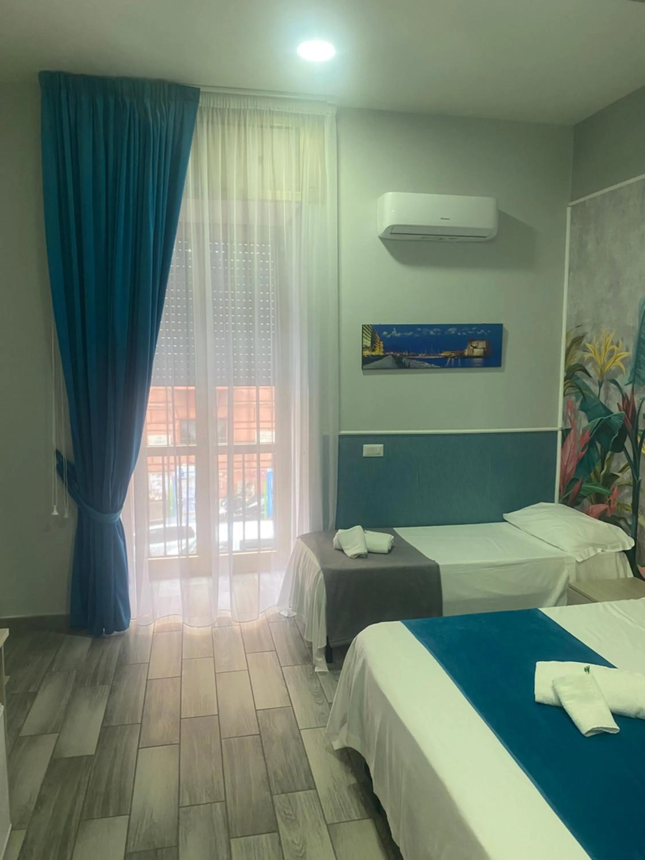 Bed in B&B VIVA NAPOLI