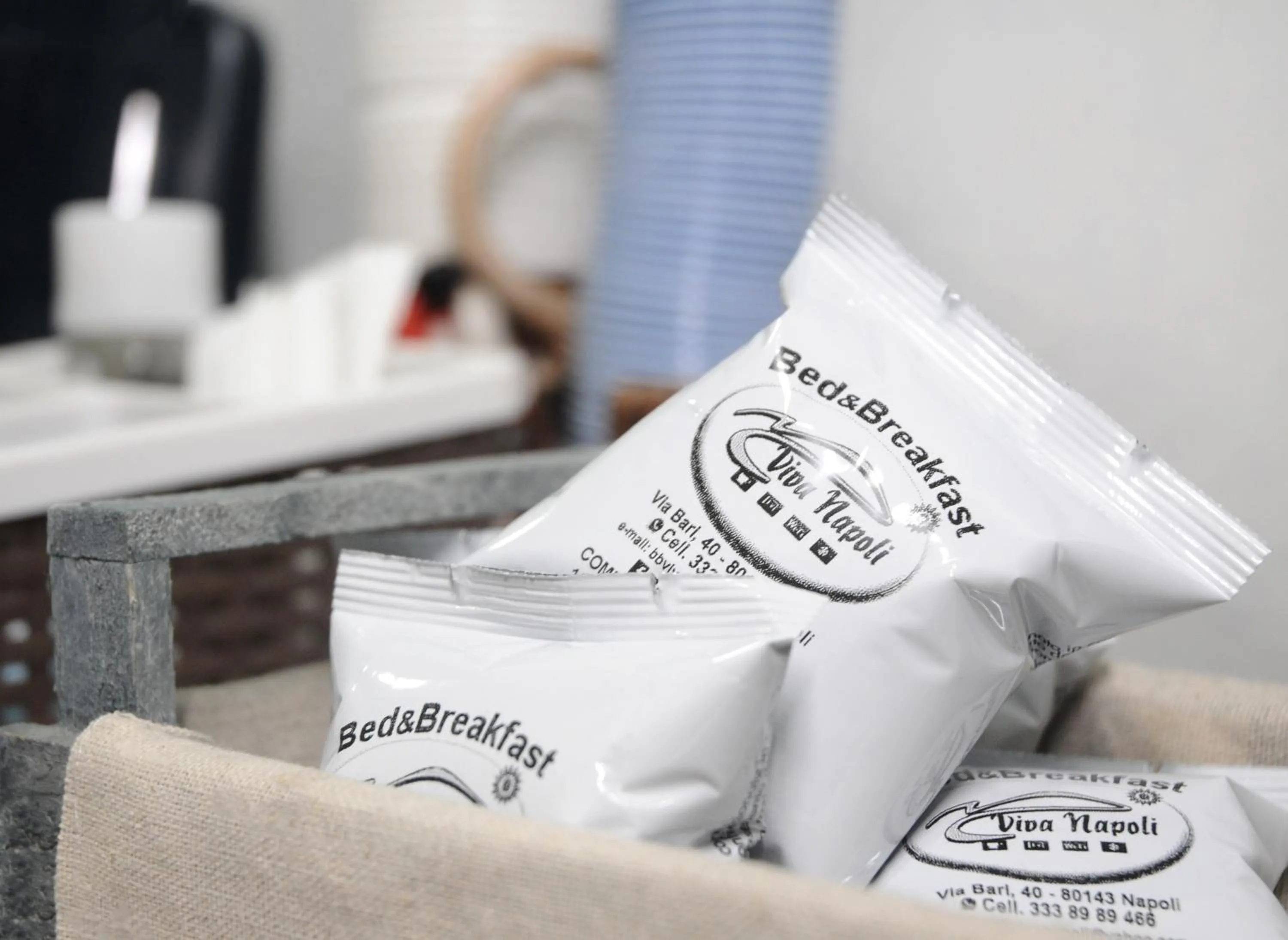 Food and drinks in B&B VIVA NAPOLI