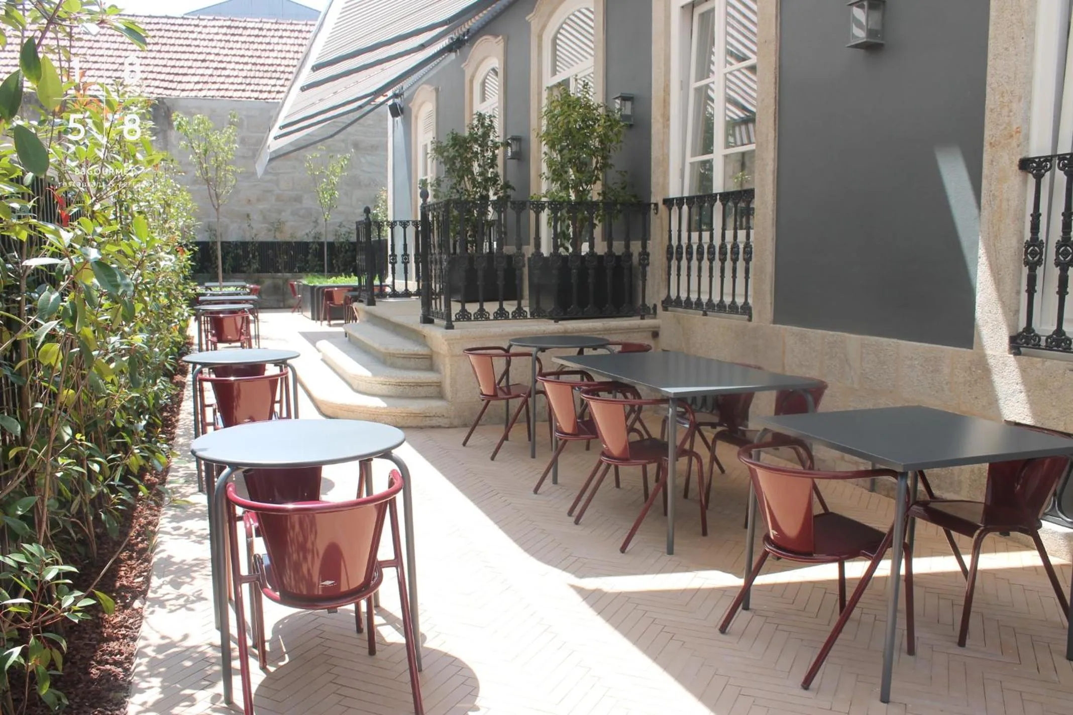 Patio in Oporto Serviced Apartments - Alvares Cabral