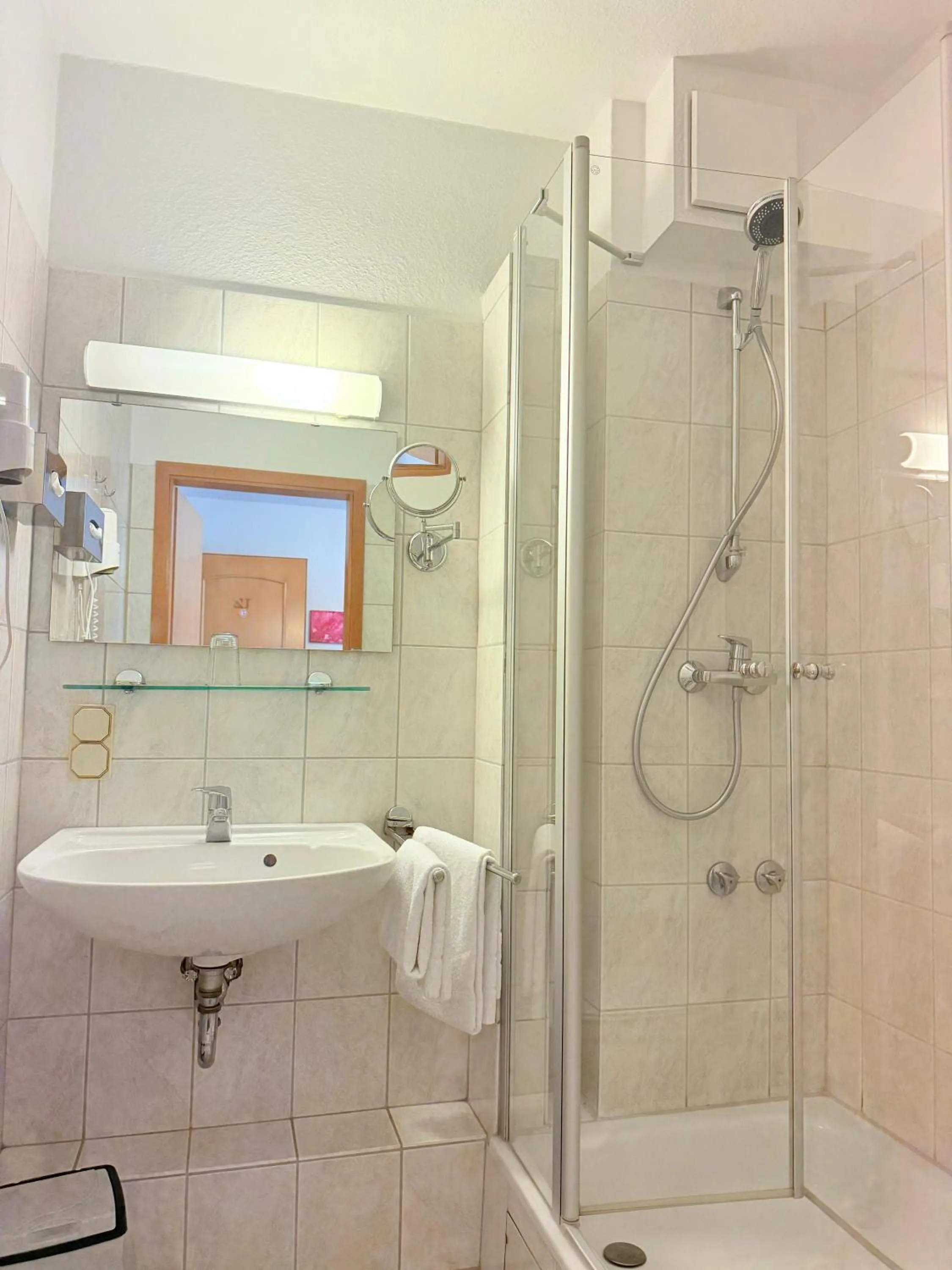 Bathroom in Hotel Alt Oesselse