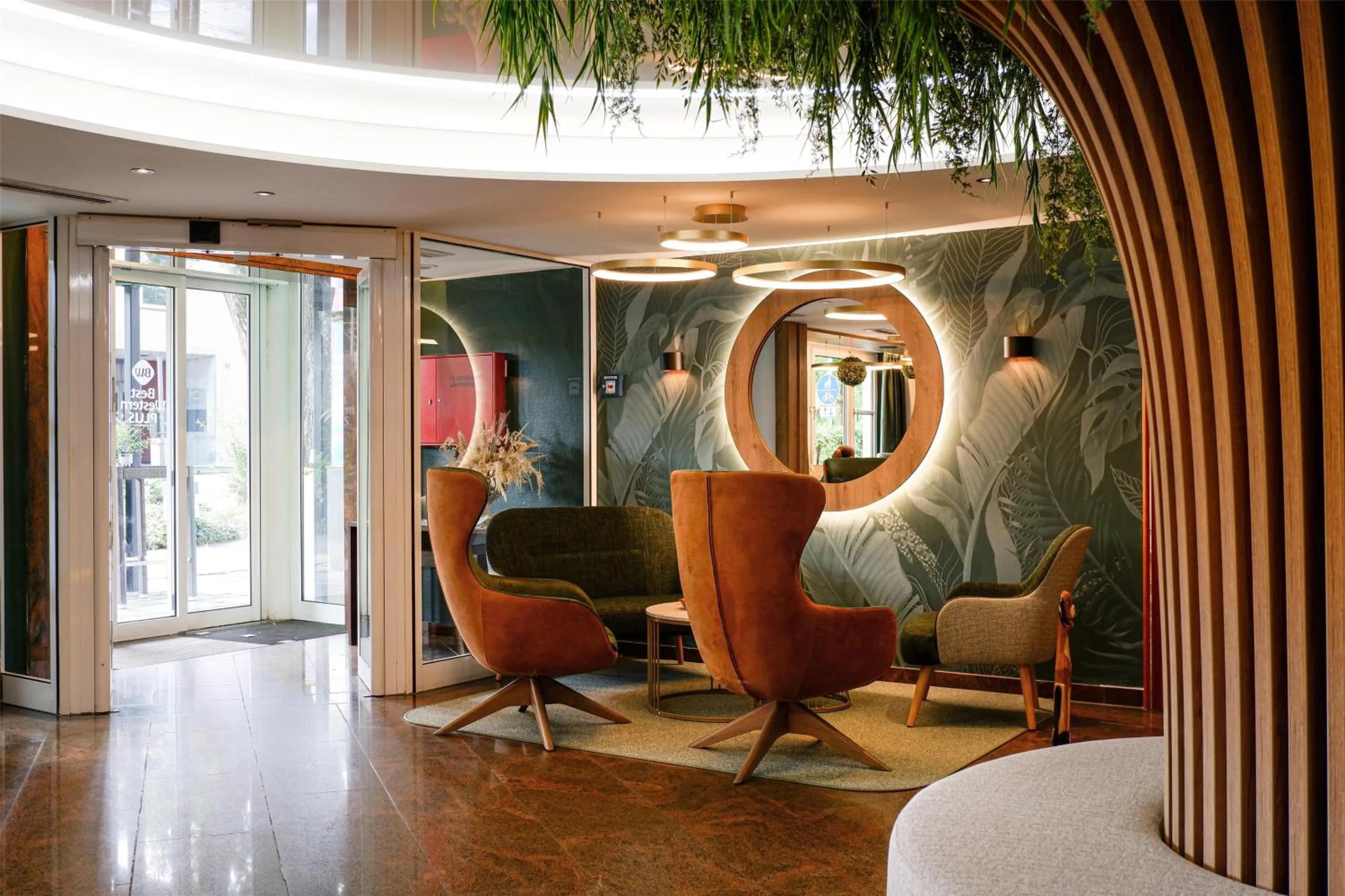 Lobby or reception in Best Western Plus Parkhotel Erding