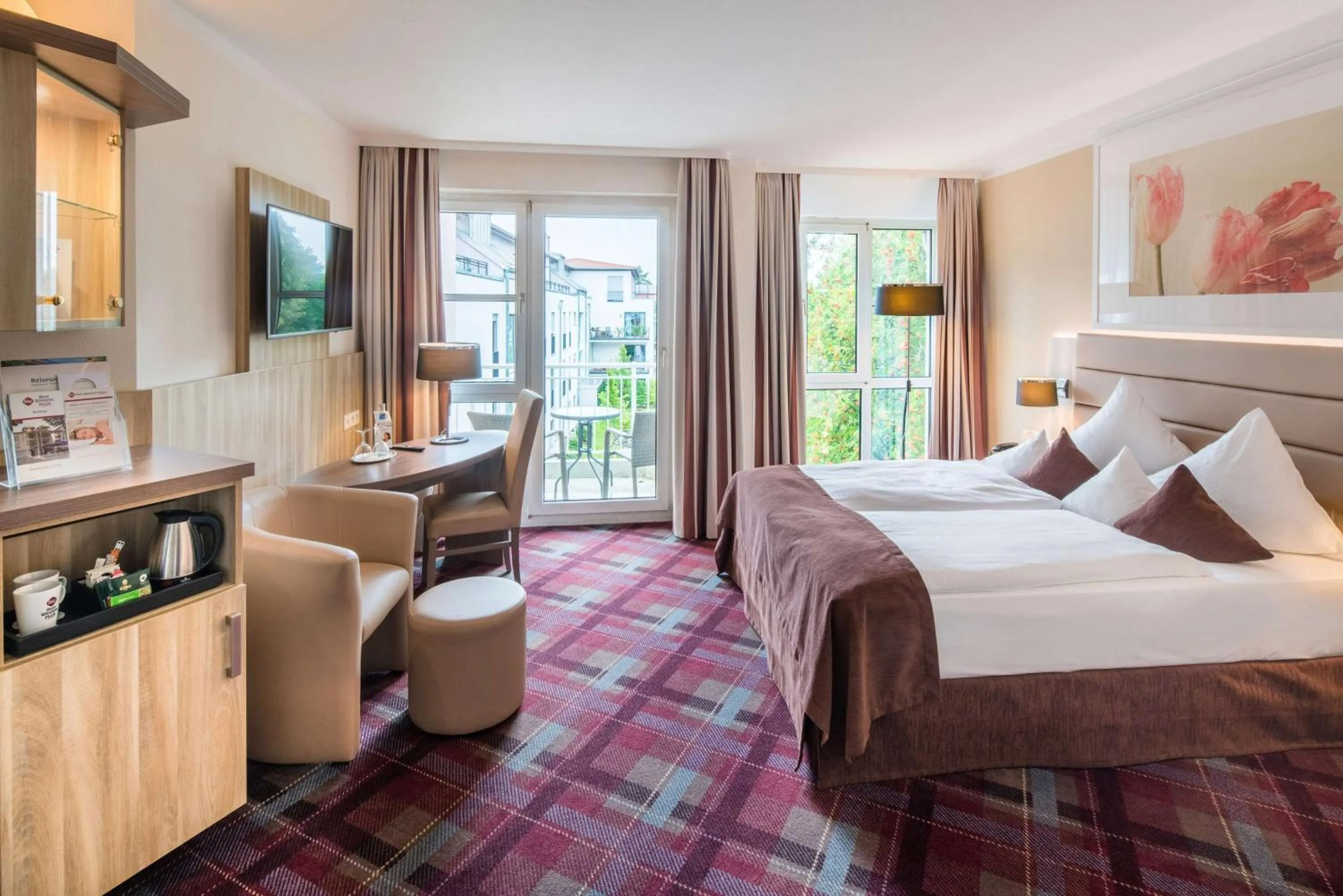 Bedroom, Bed in Best Western Plus Parkhotel Erding