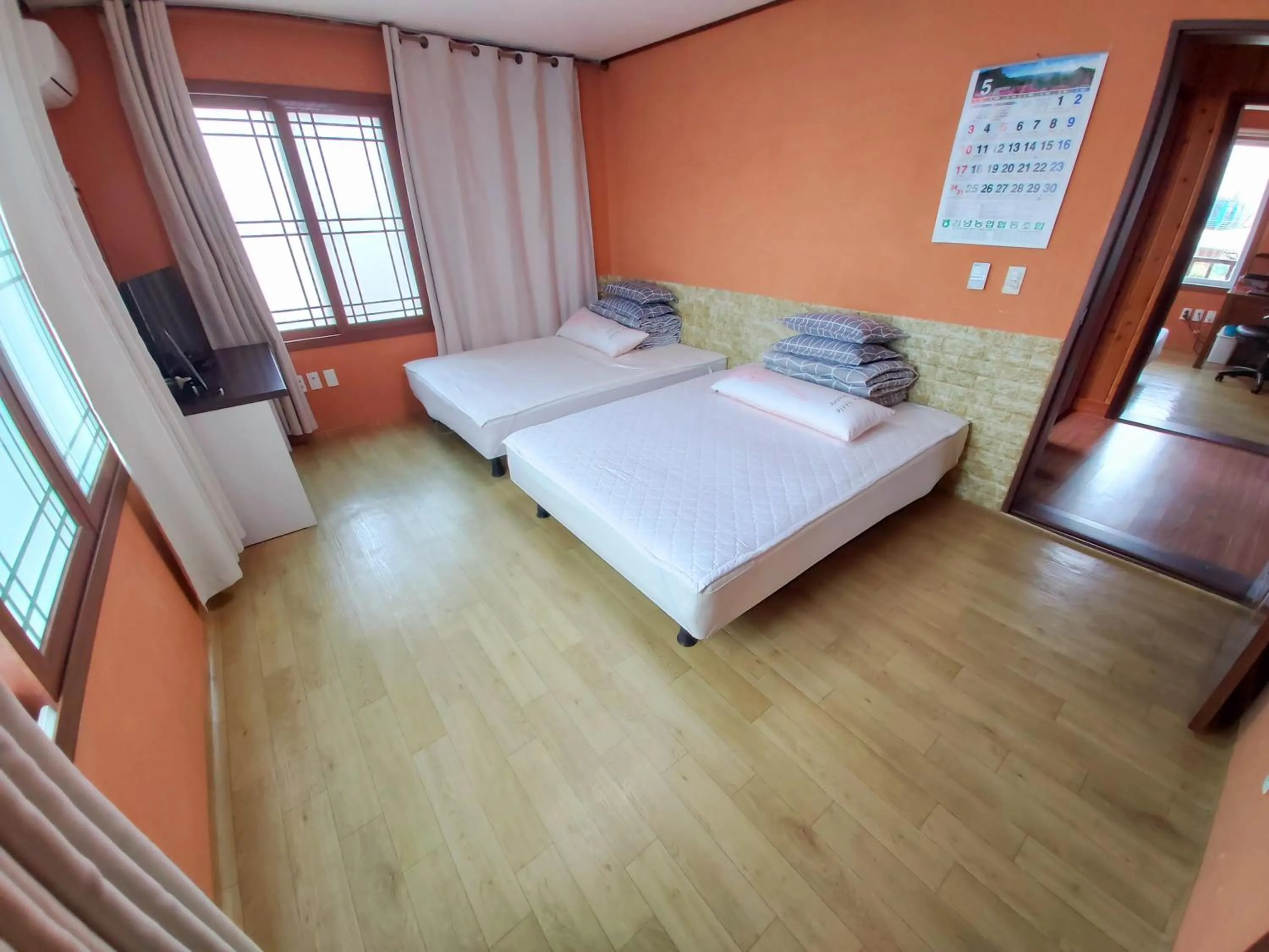 Bed in Feeling Good House