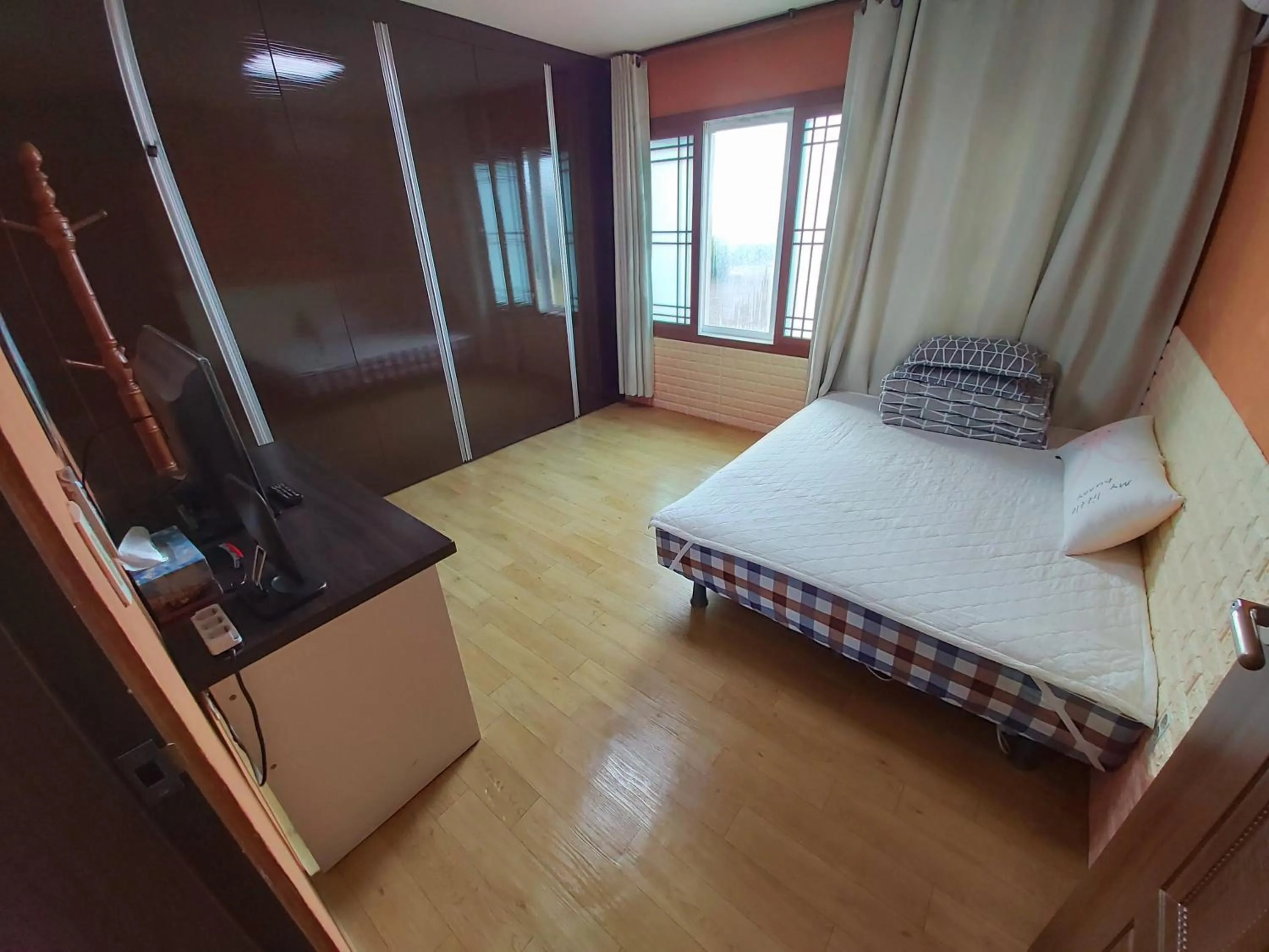 Bed in Feeling Good House