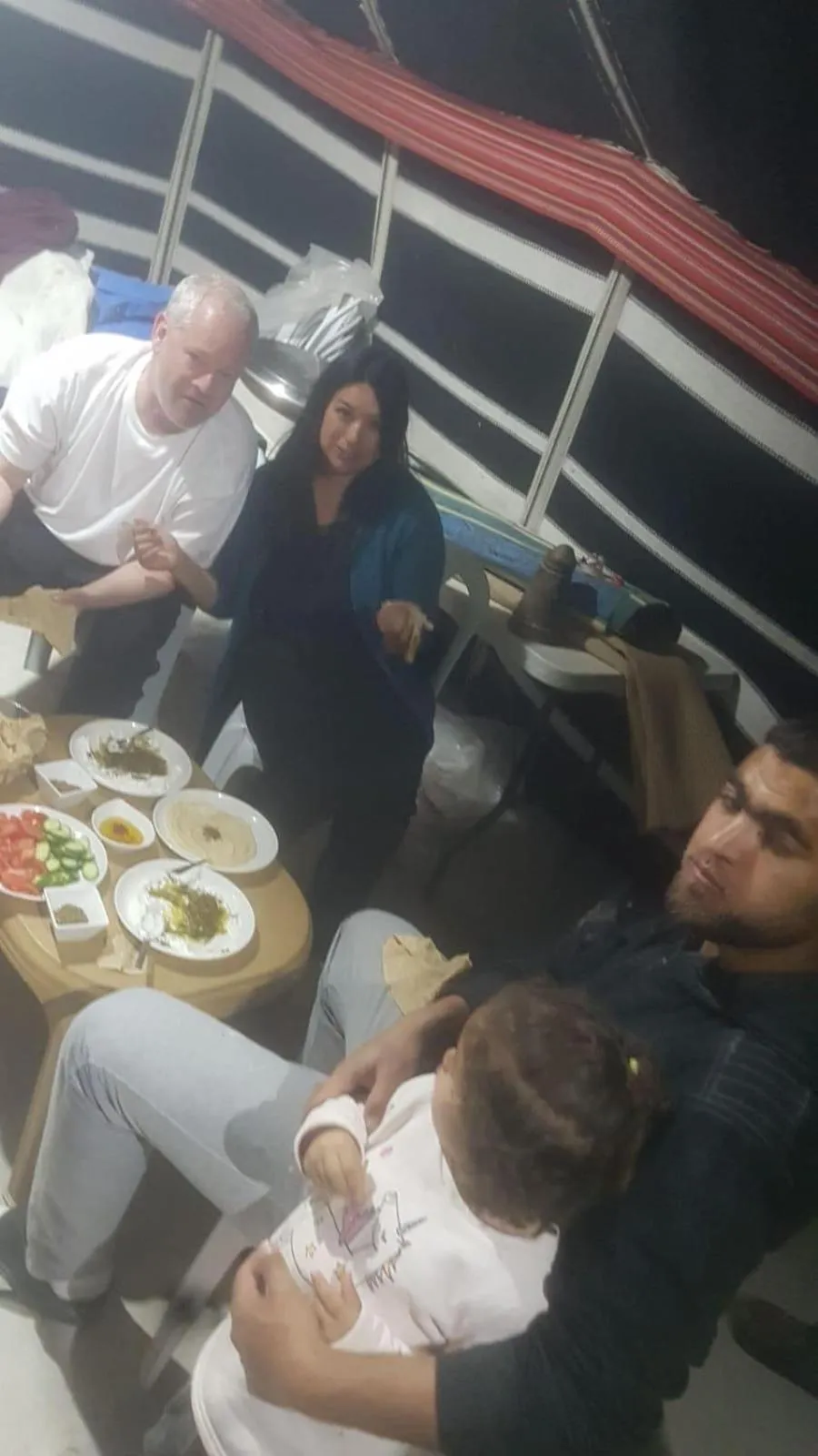 People in Khan Alsira - חאן אלסרה