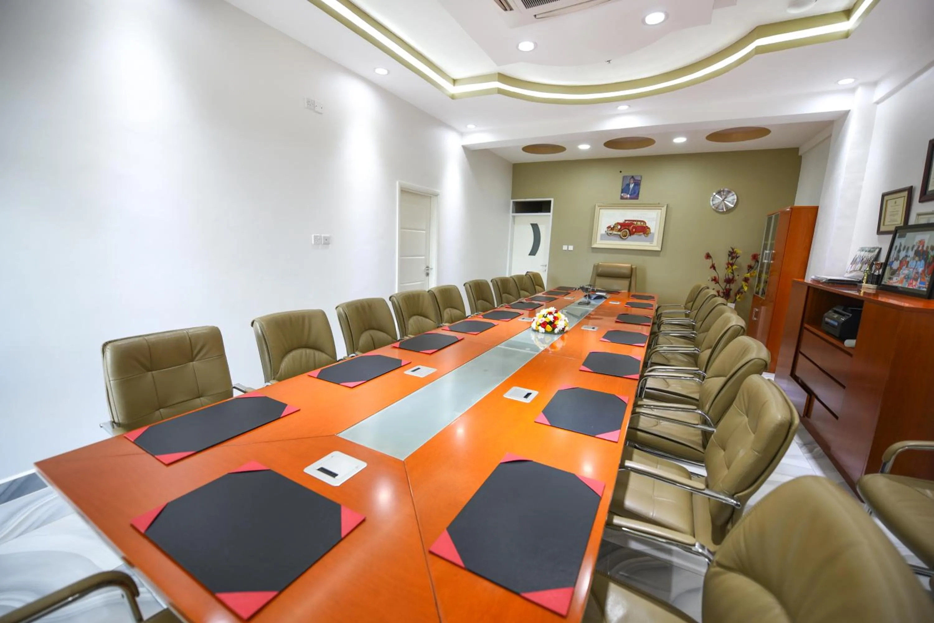 Business facilities in BMK House Apartments