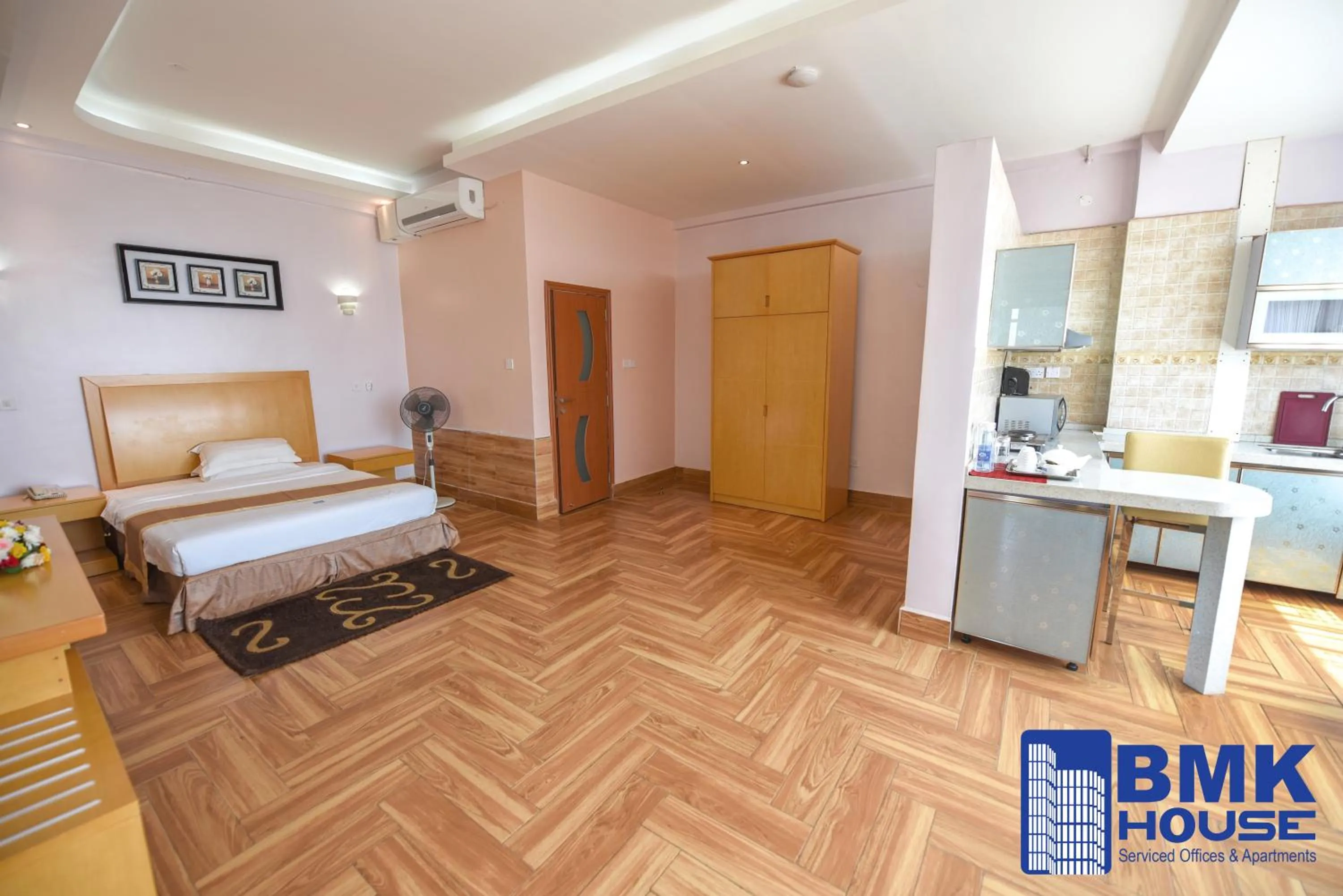 Photo of the whole room, Bed in BMK House Apartments