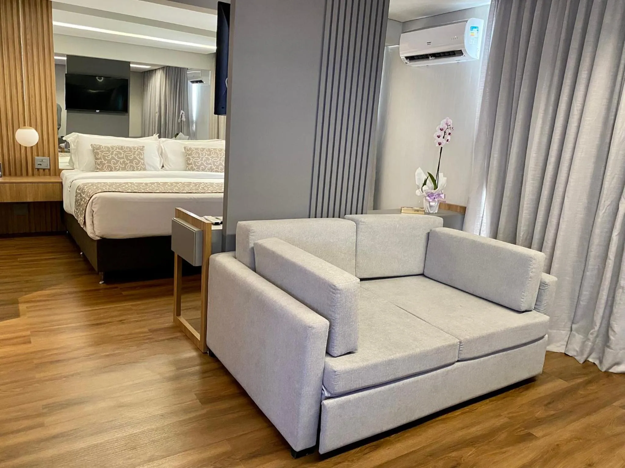 TV and multimedia, Bed in H2 Platinum Lourdes