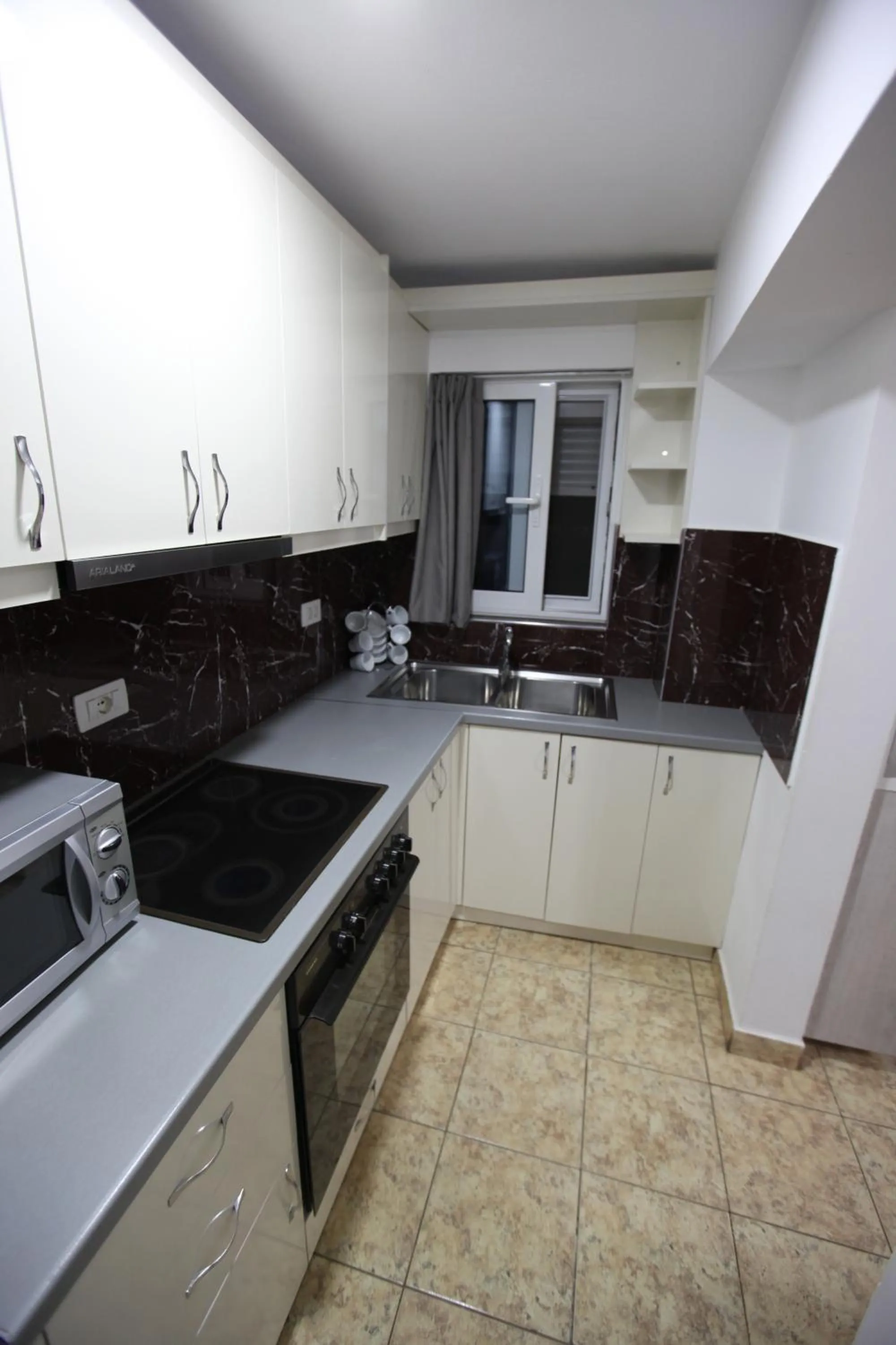 Kitchen or kitchenette in Kuburi Hotel