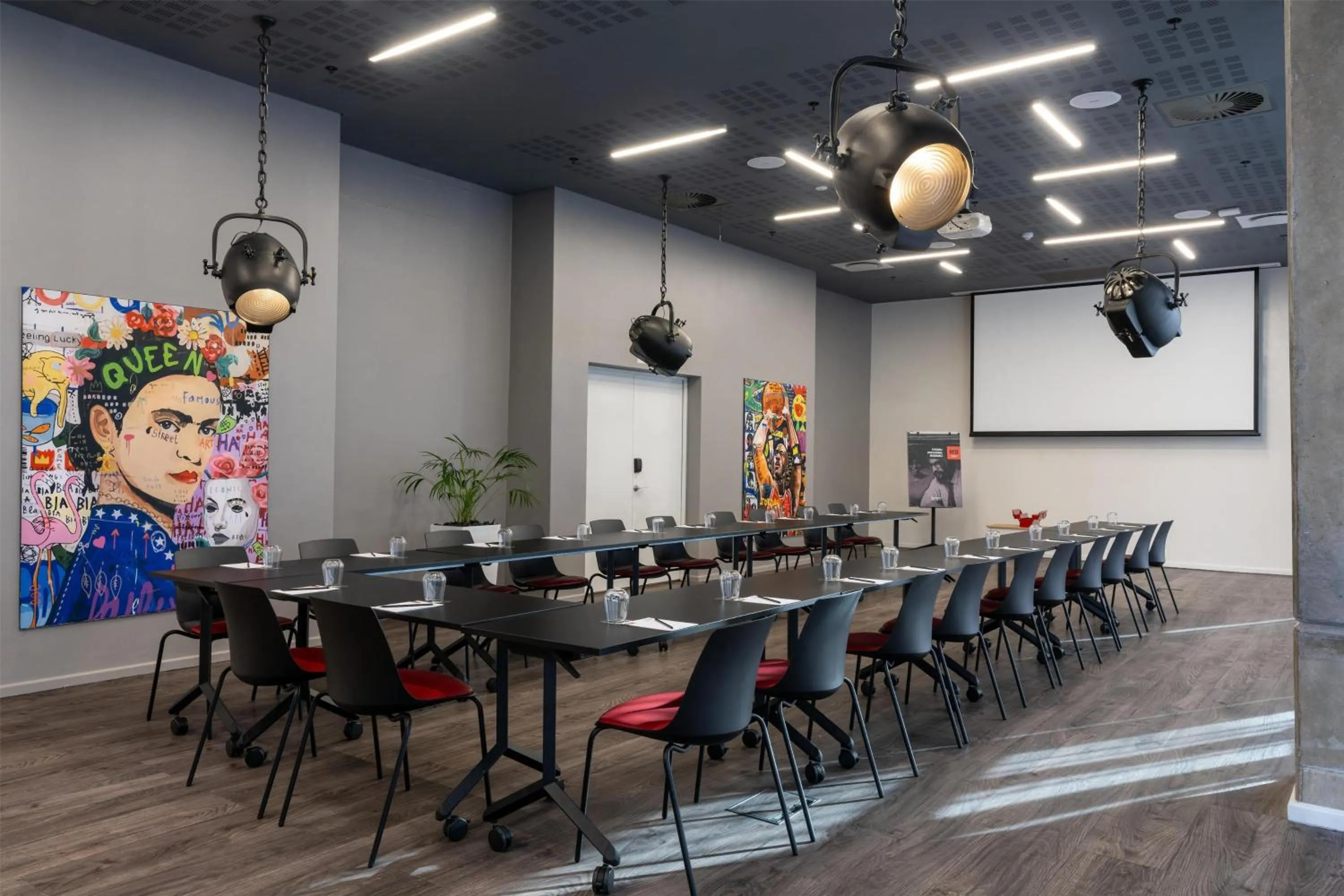 Meeting/conference room in Radisson RED Hotel V&A Waterfront Cape Town