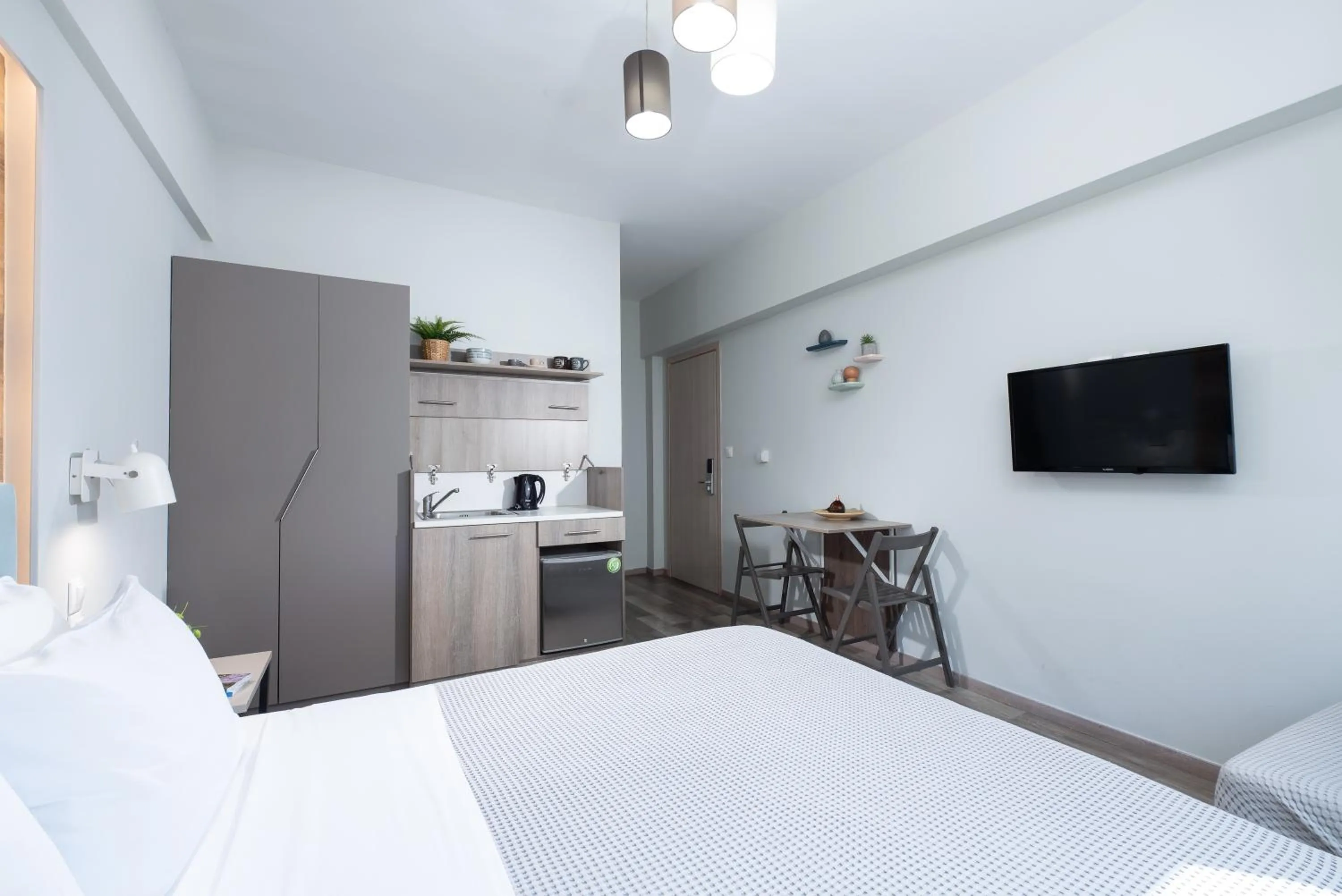 Bed in Enattica Syntagma Living