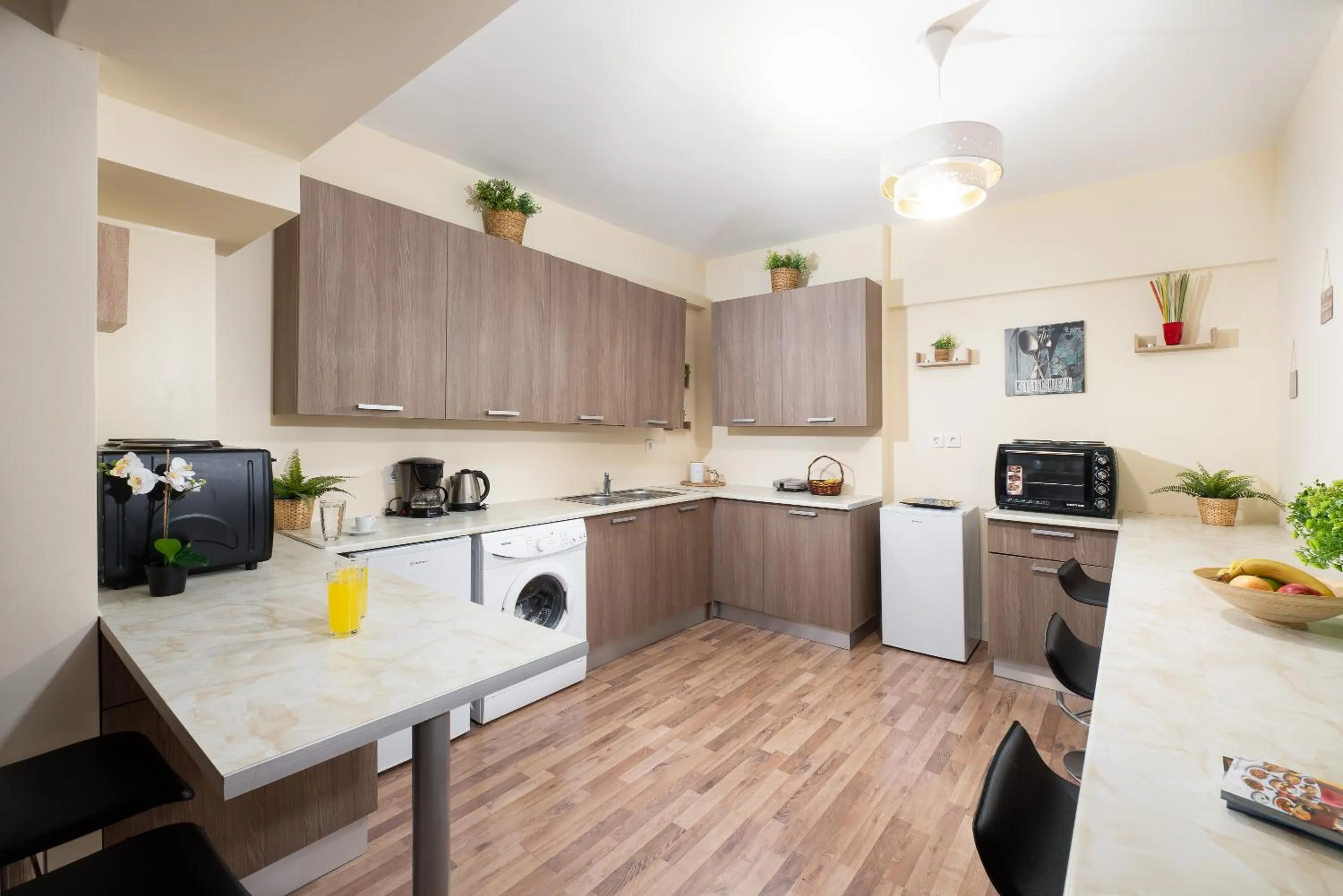 Kitchen or kitchenette in Enattica Syntagma Living