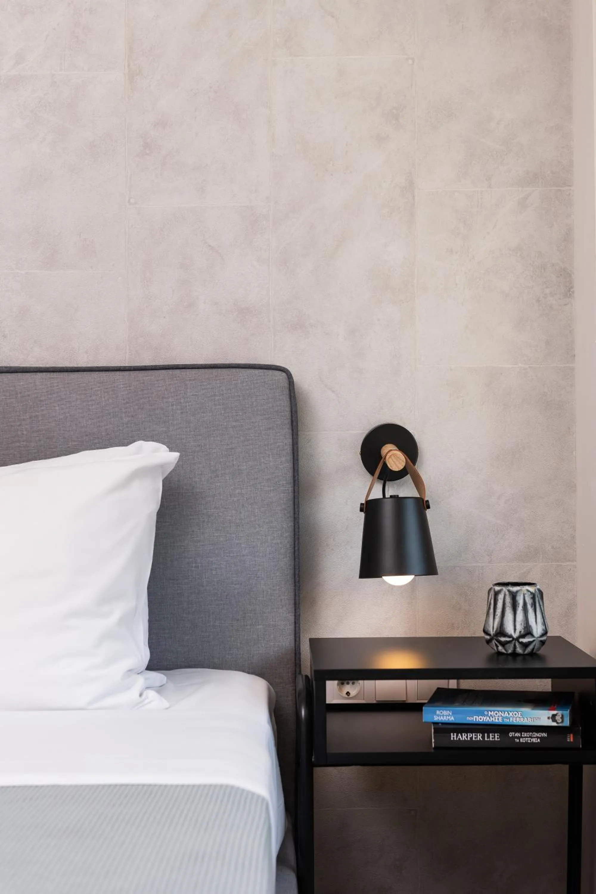 Bed in Enattica Syntagma Living