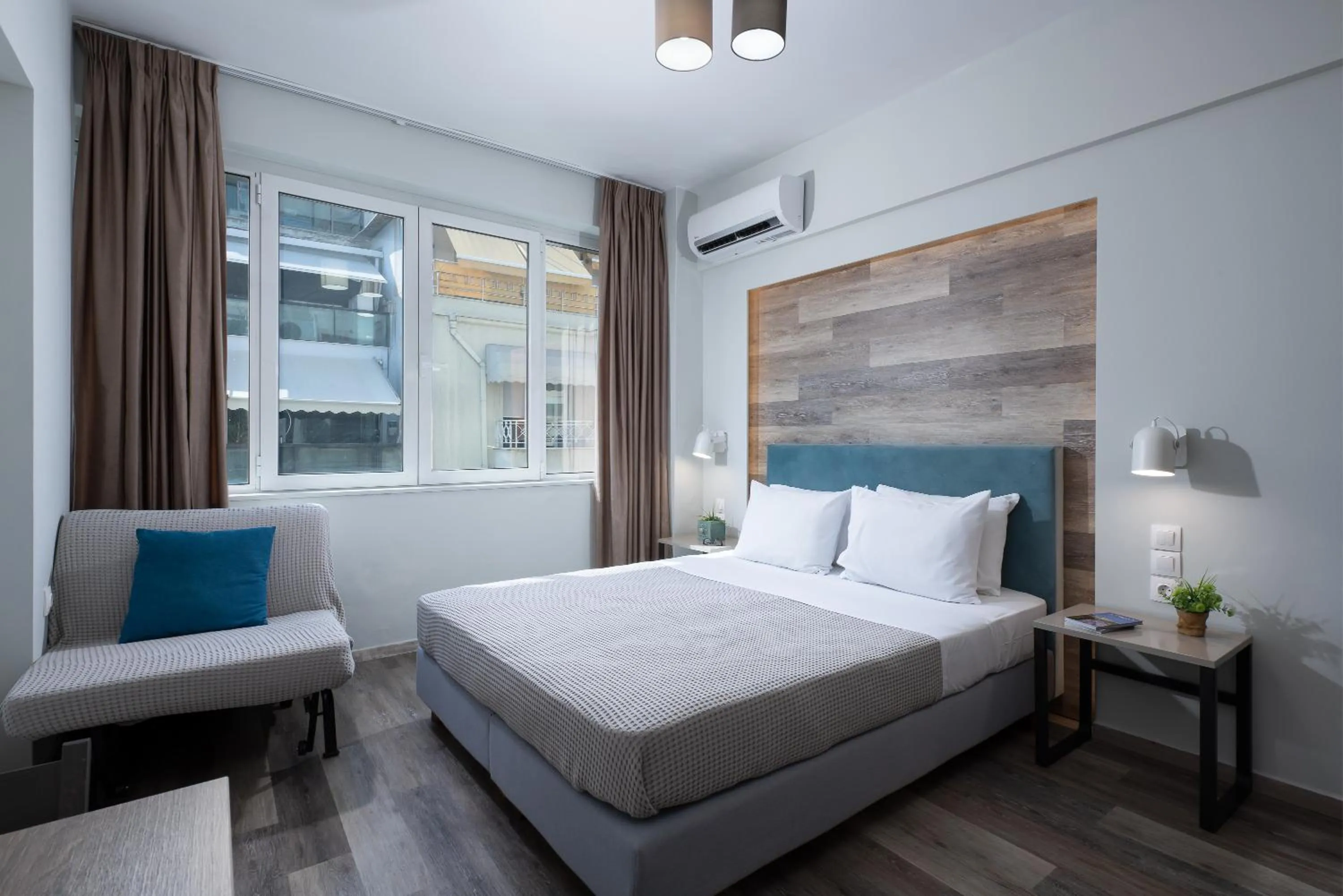 Bed in Enattica Syntagma Living