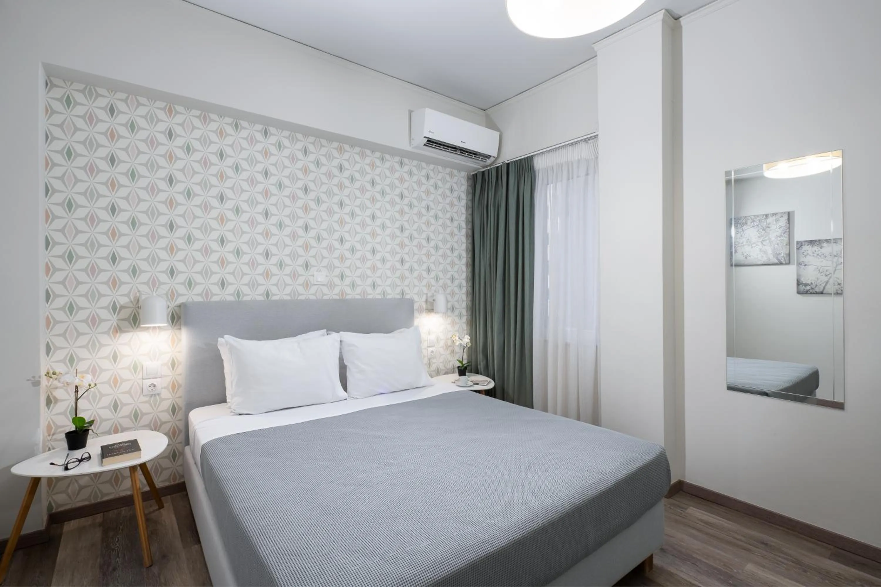 Bed in Enattica Syntagma Living