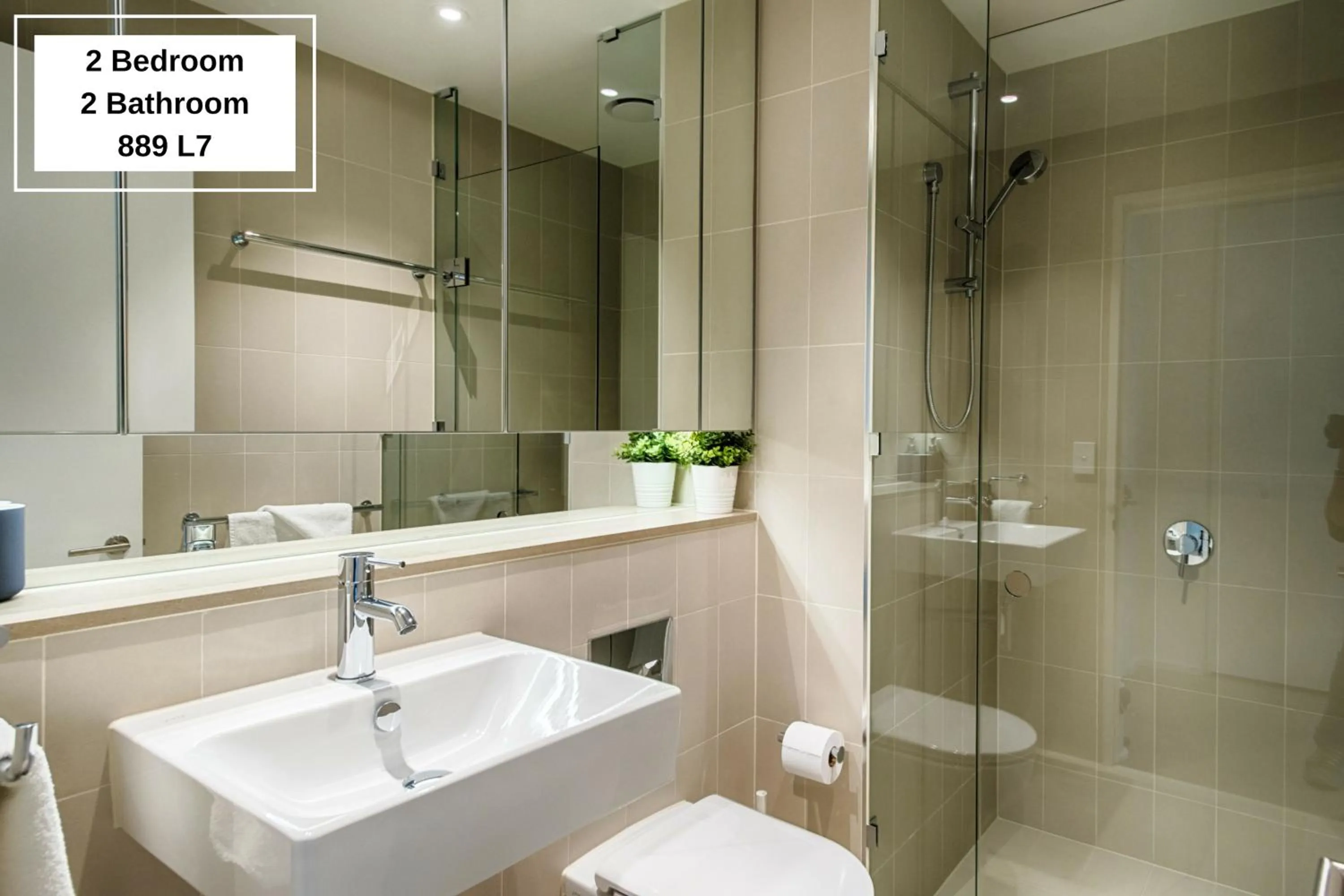 Shower in Orange Stay Apartments