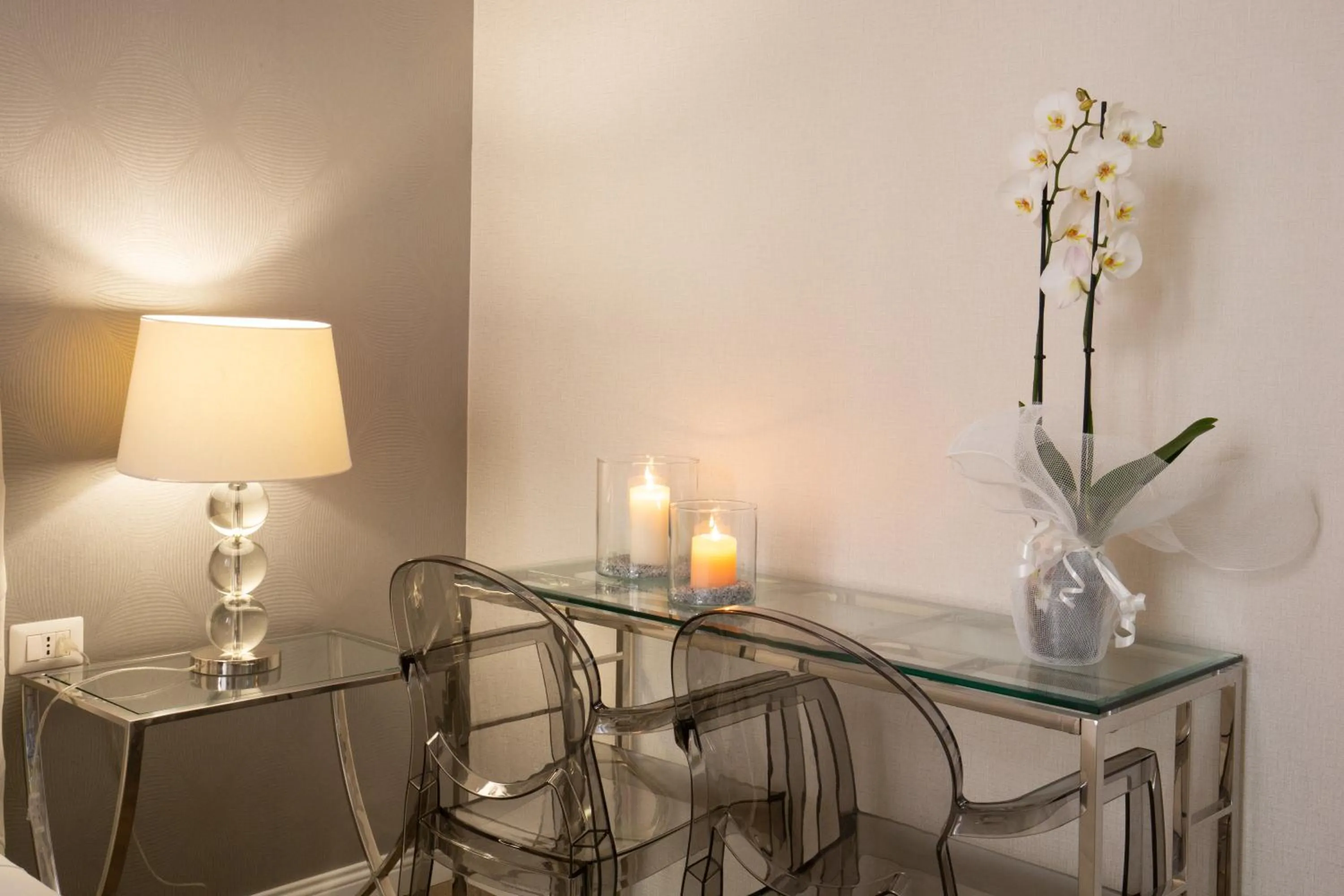 Decorative detail in Spagna Boutique