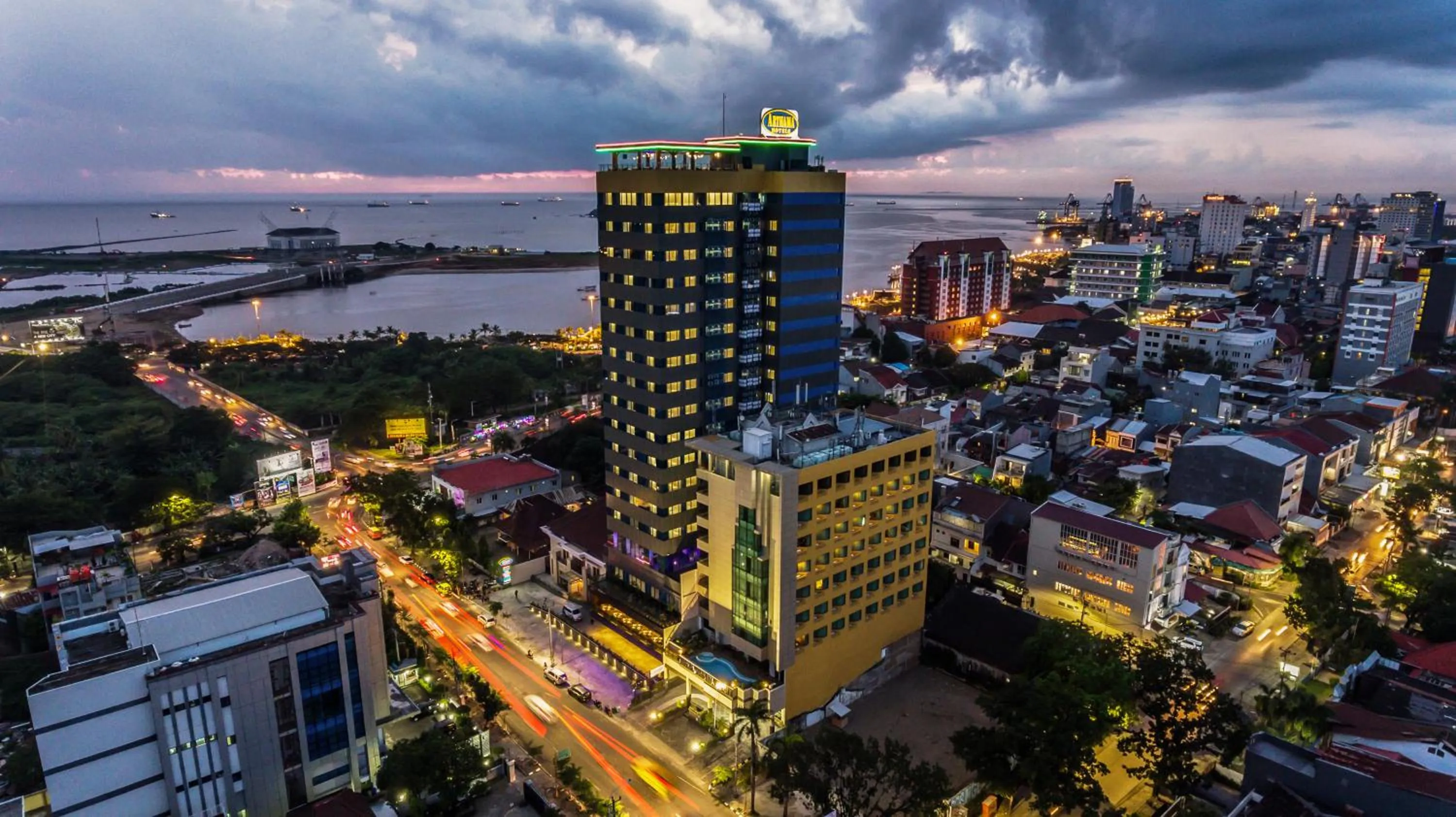 Bird's eye view in Arthama Hotels Makassar