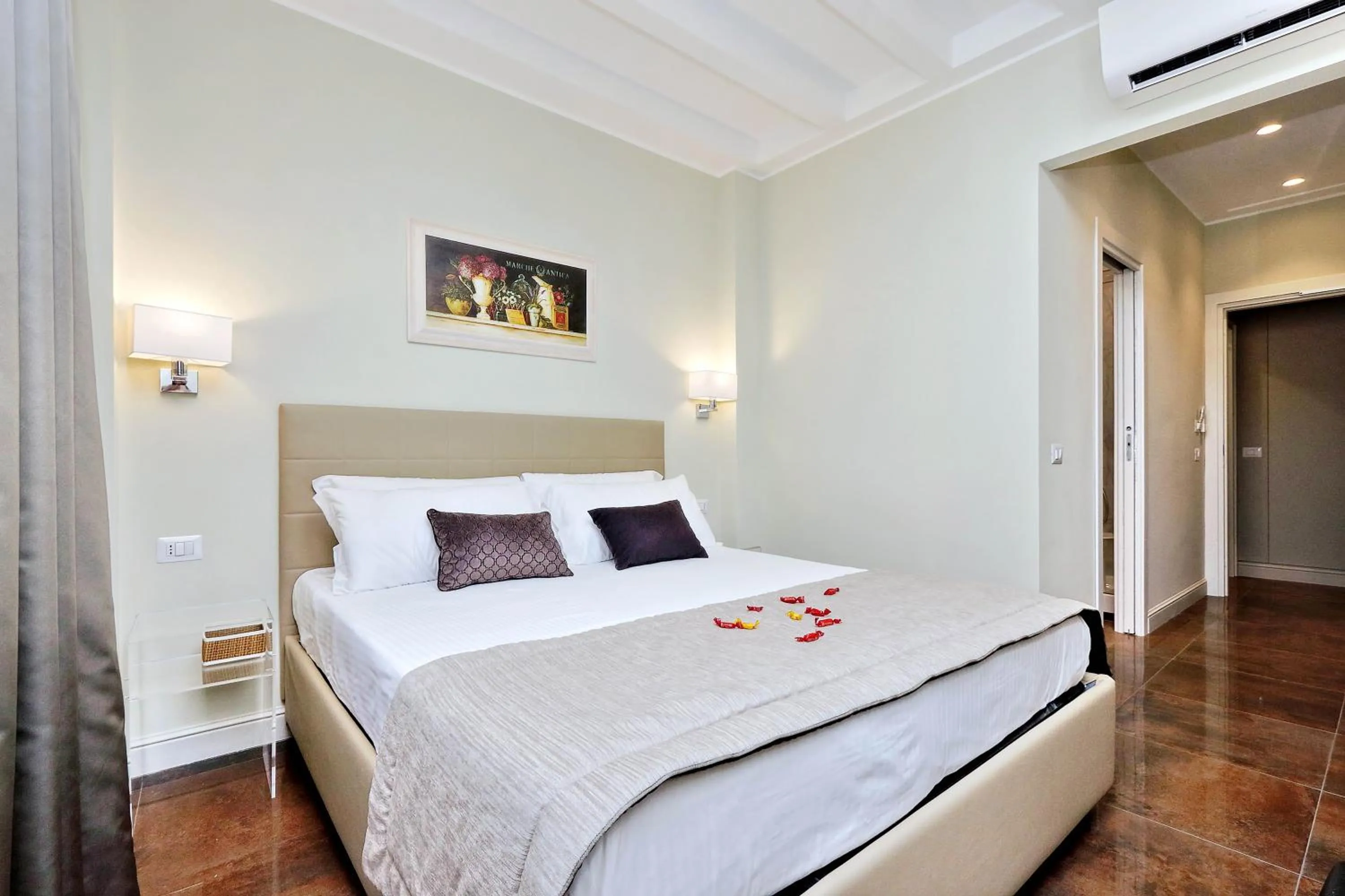Bedroom, Bed in Piazza Venezia Grand Suite