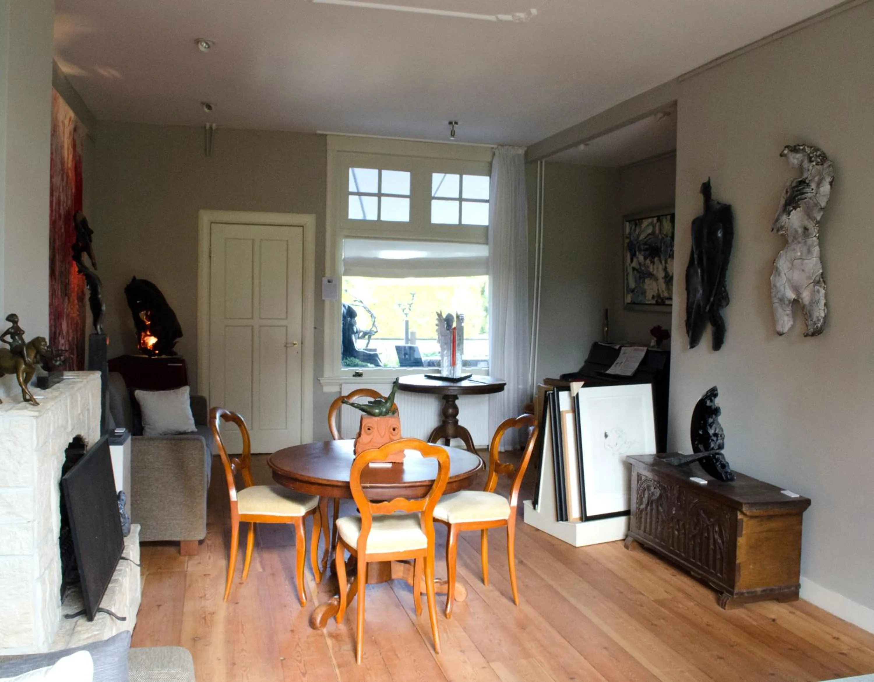 Other in Art+bed and breakfast