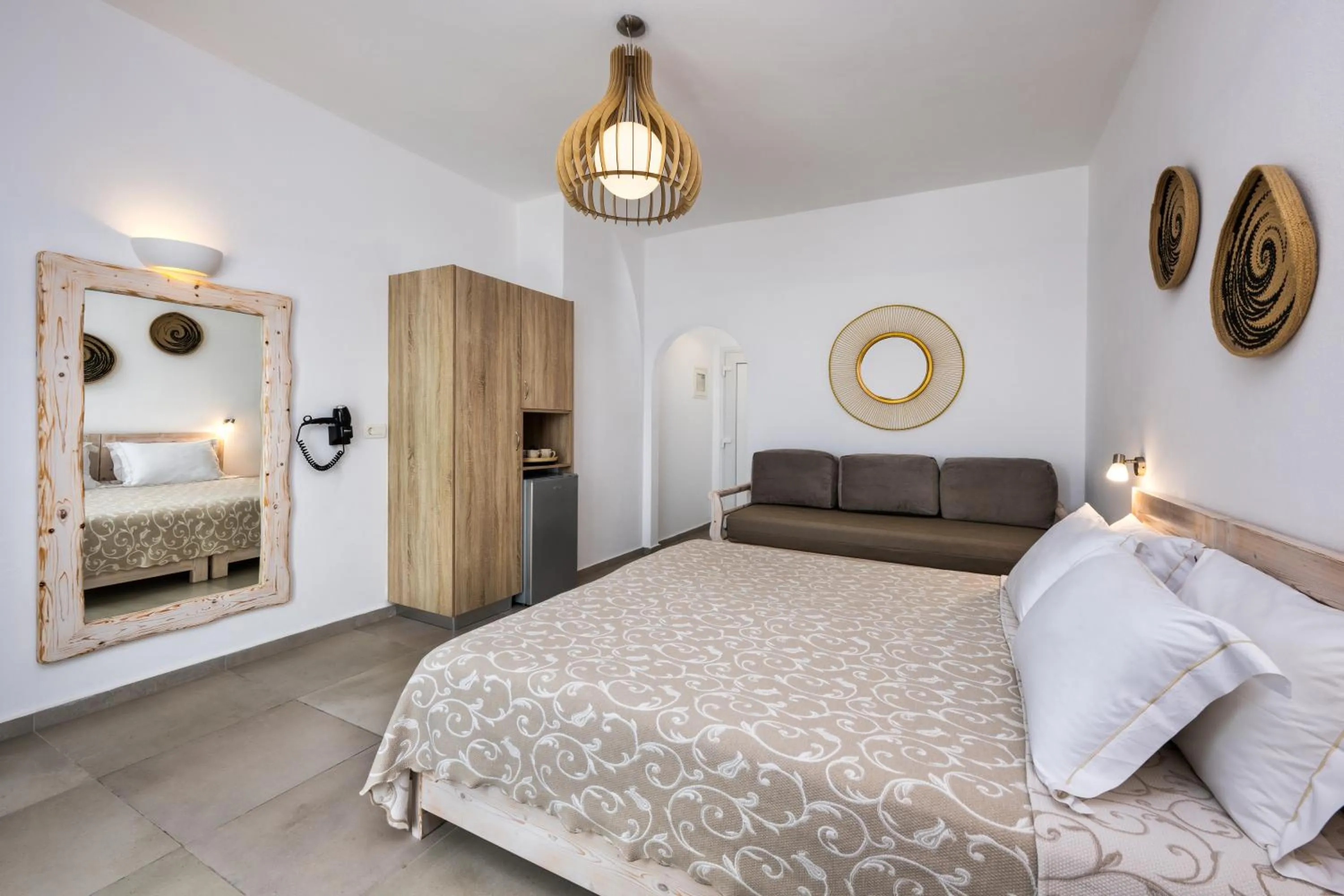 Bedroom, Bed in Villa Thiranthemis