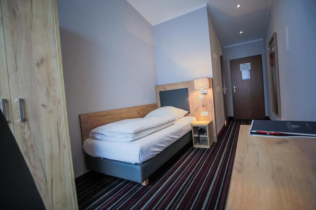 Other, Bed in Hotel Süderelbe