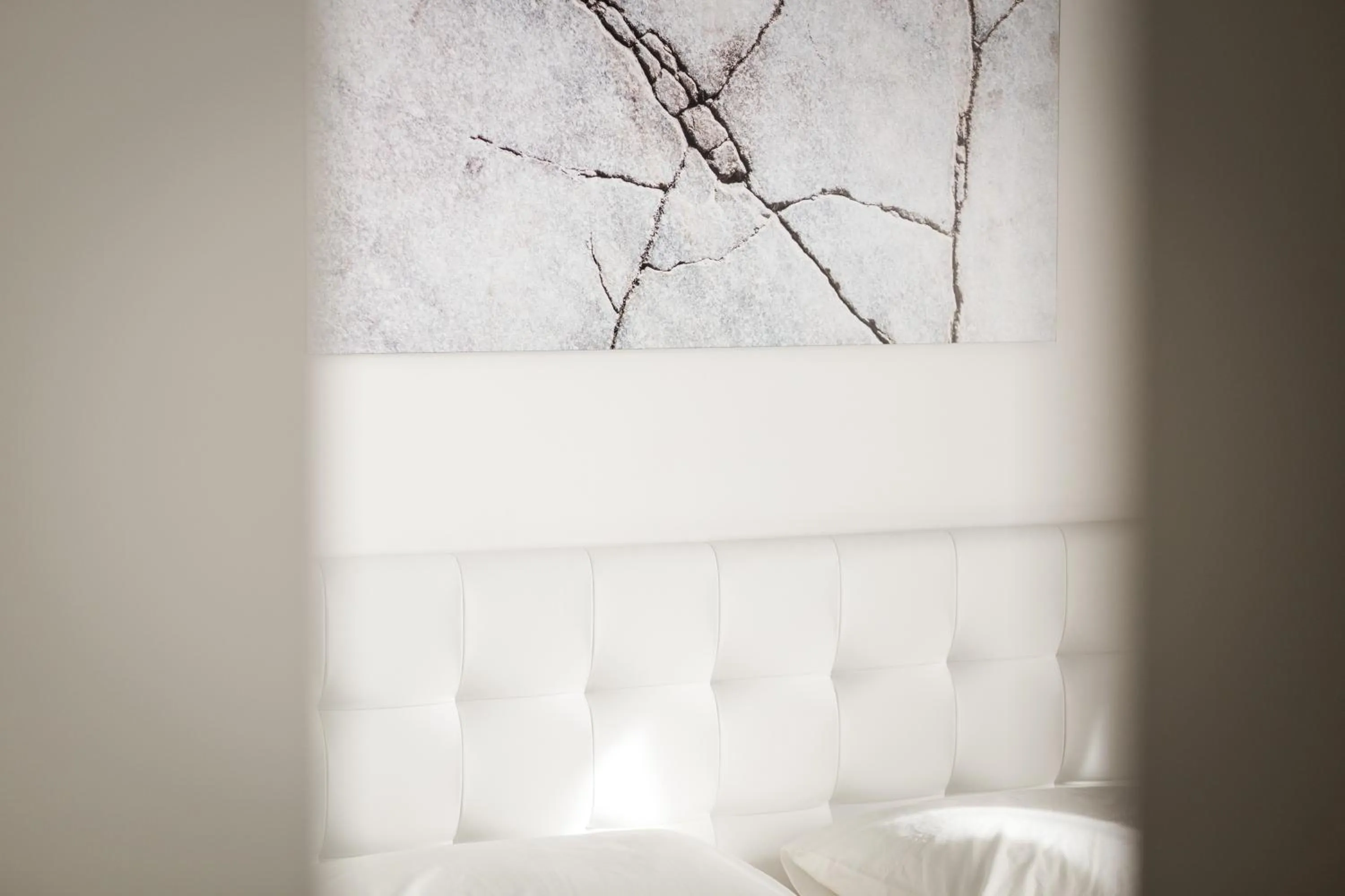 Decorative detail, Bed in Vinci House