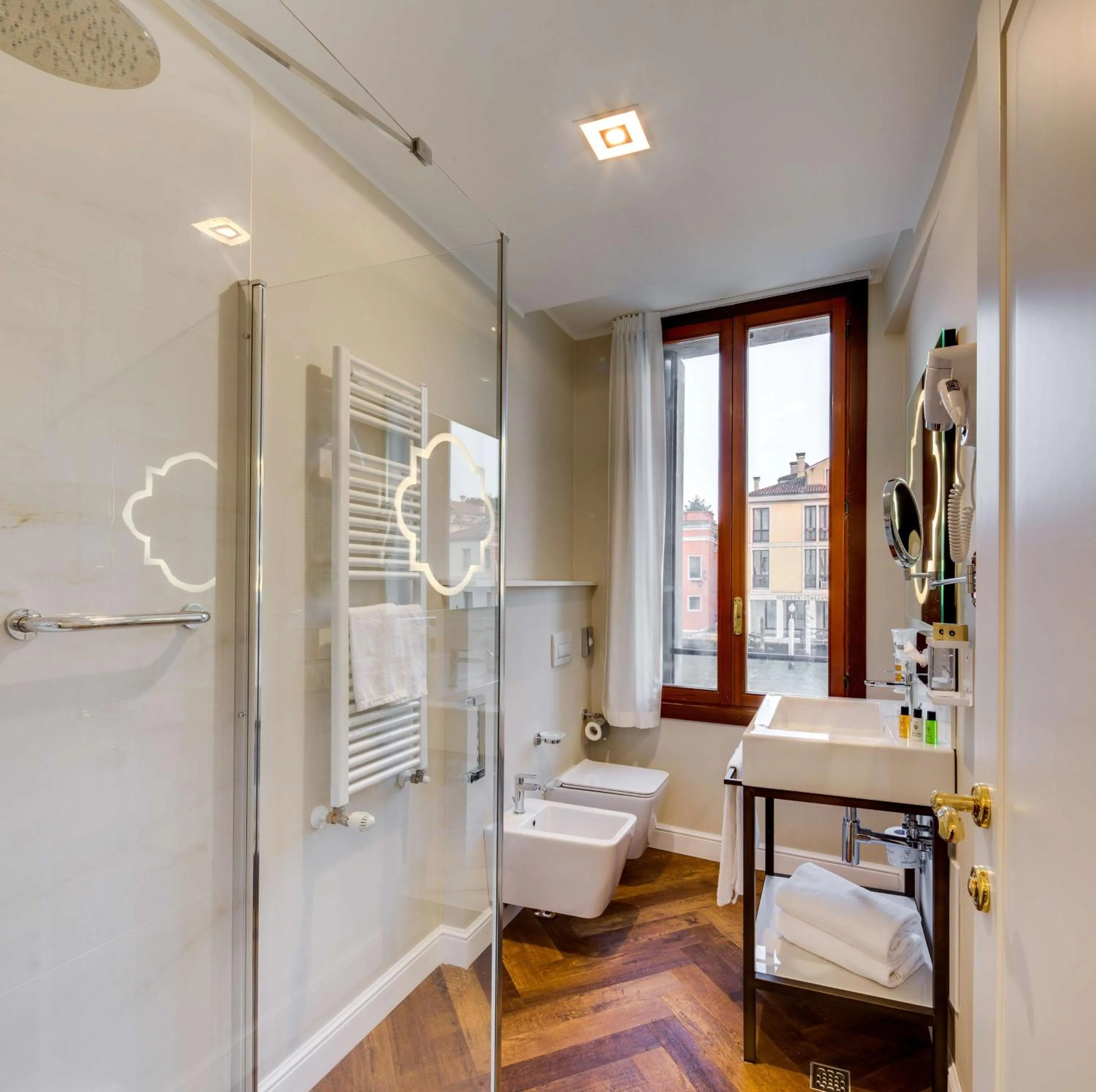 Bathroom in BW Premier Collection CHC Continental