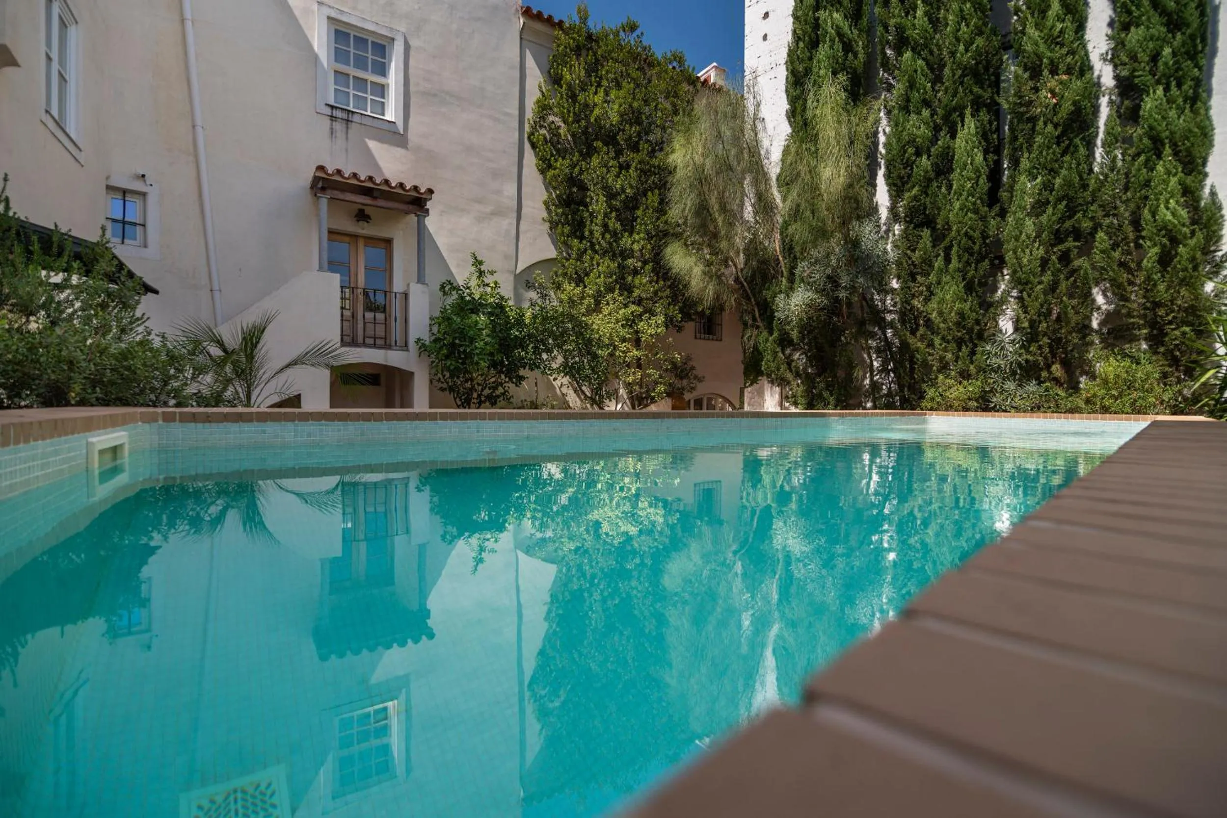 Swimming pool in Casa Morgado Esporao