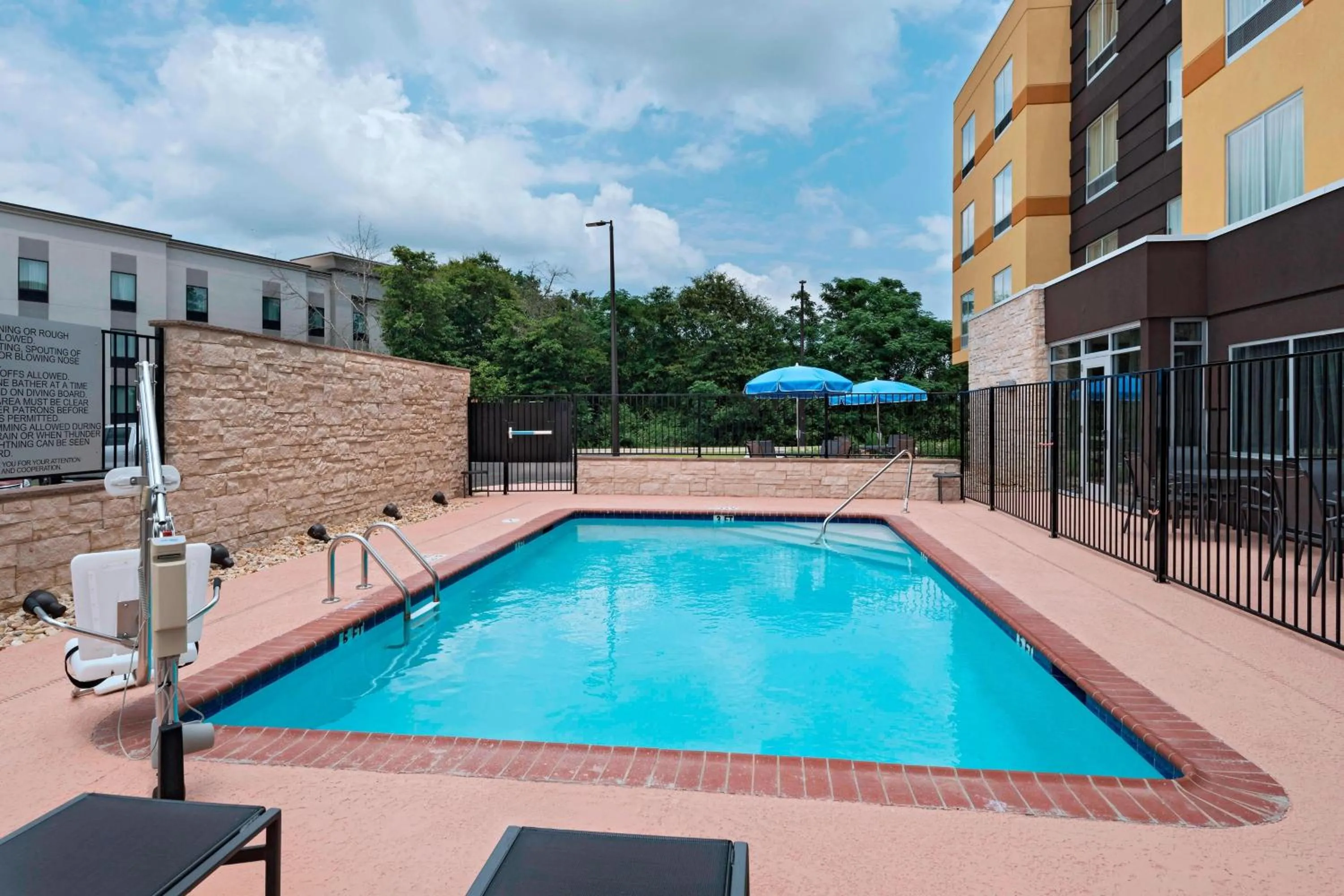 Swimming pool in Fairfield Inn & Suites by Marriott Dublin