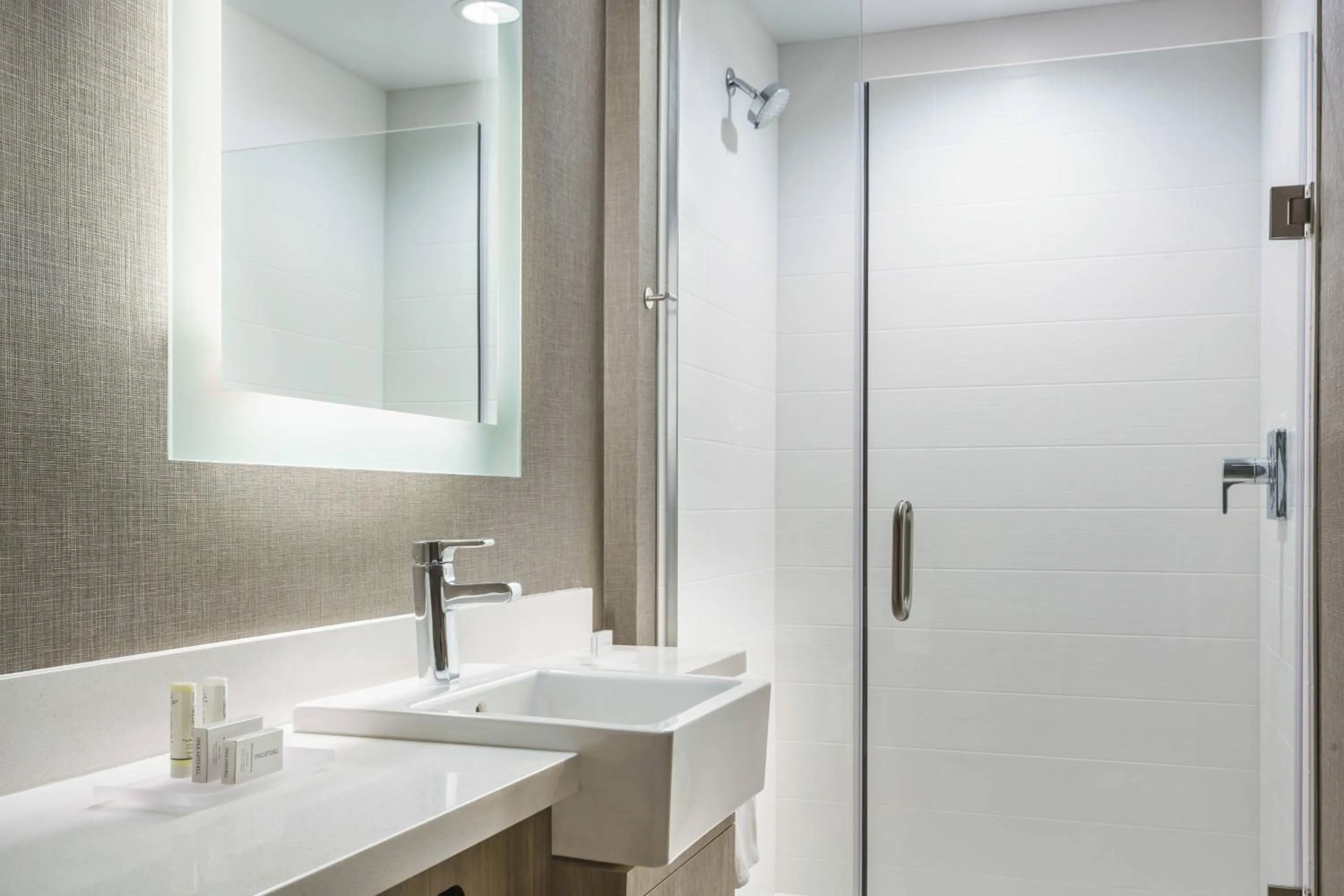 Bathroom in SpringHill Suites by Marriott Belmont Redwood Shores