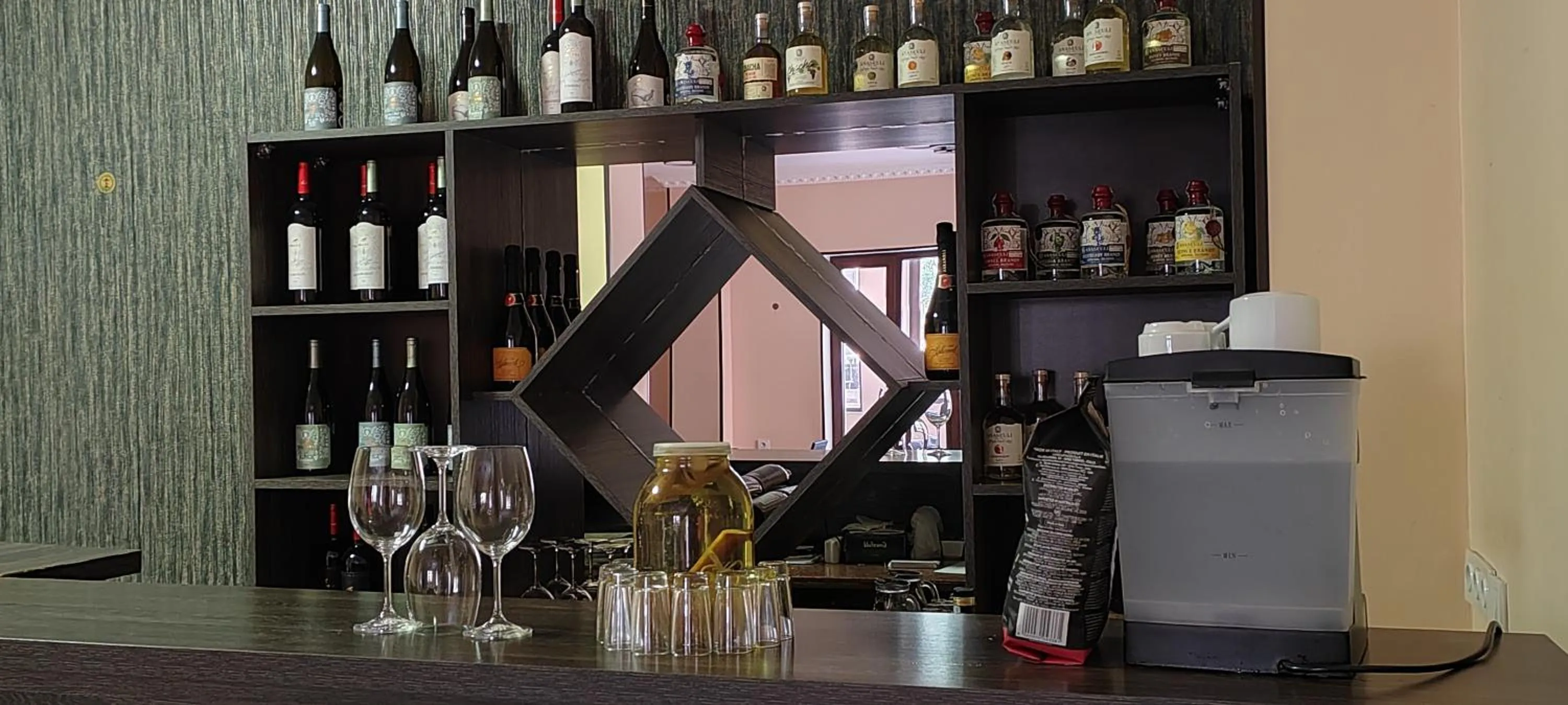 Alcoholic drinks in Hotel Svanseti