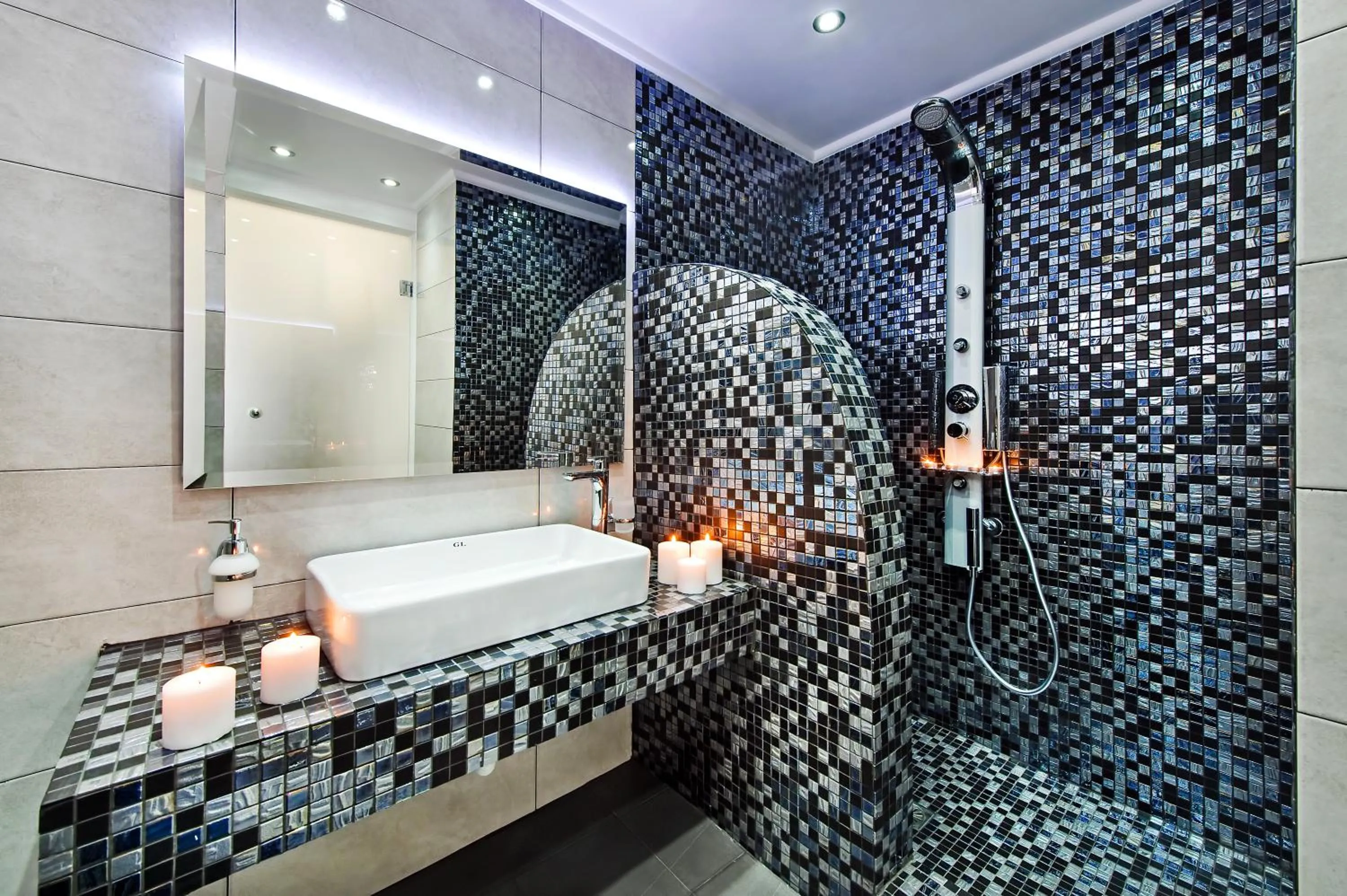 Bathroom in Gianna Suites