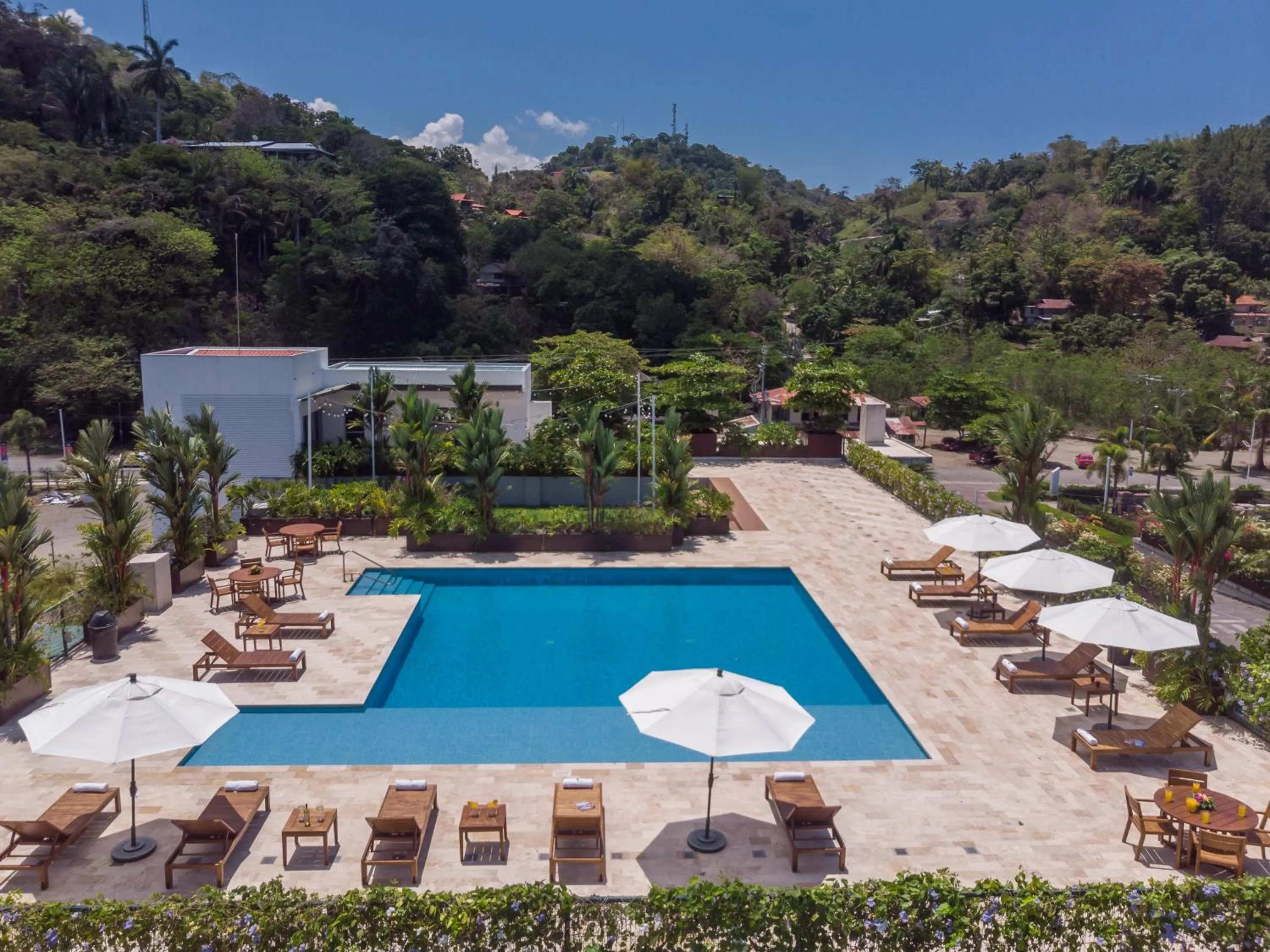 Pool view in Las Villas Marina Pez Vela