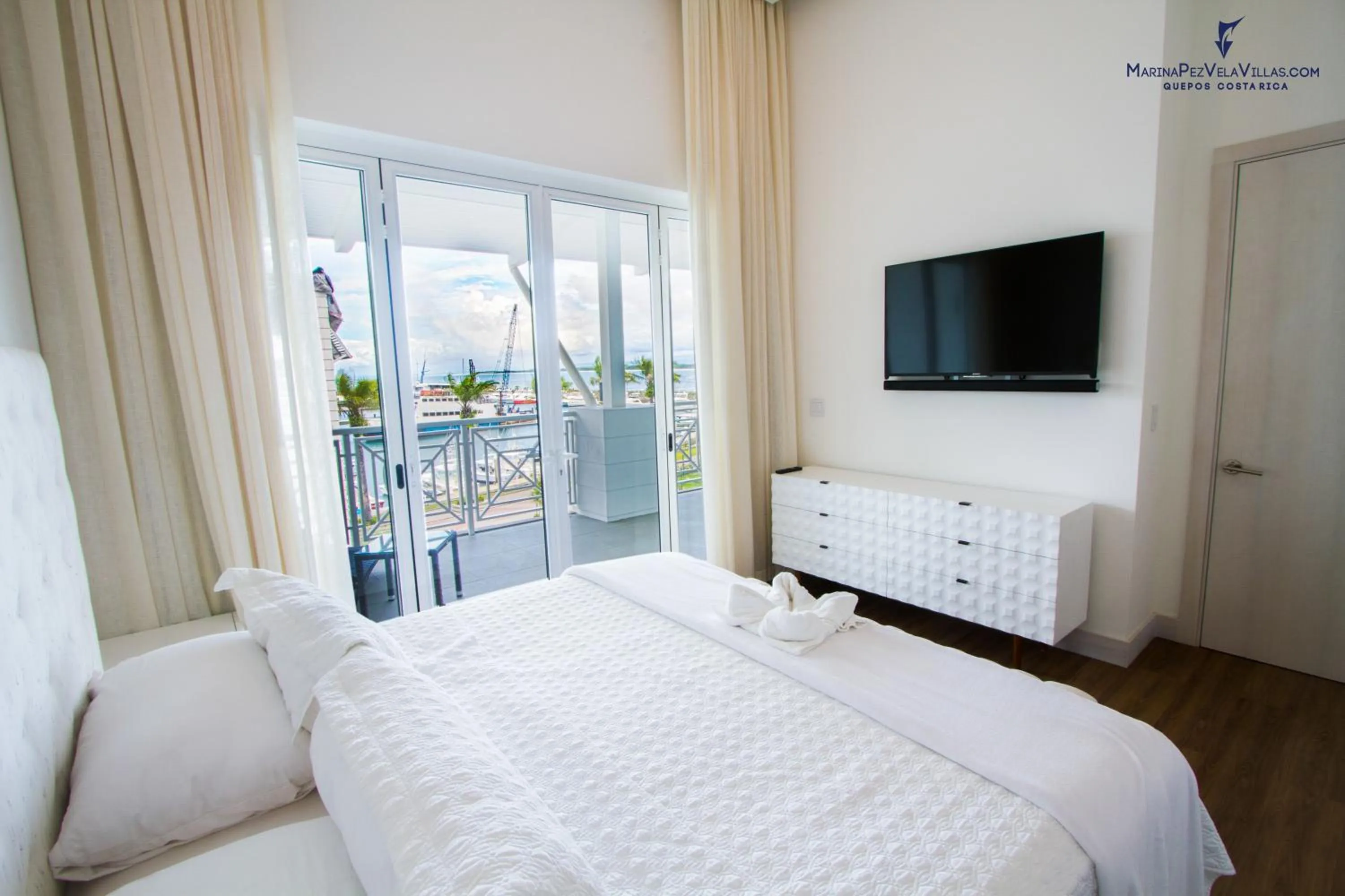 Bed in Las Villas Marina Pez Vela