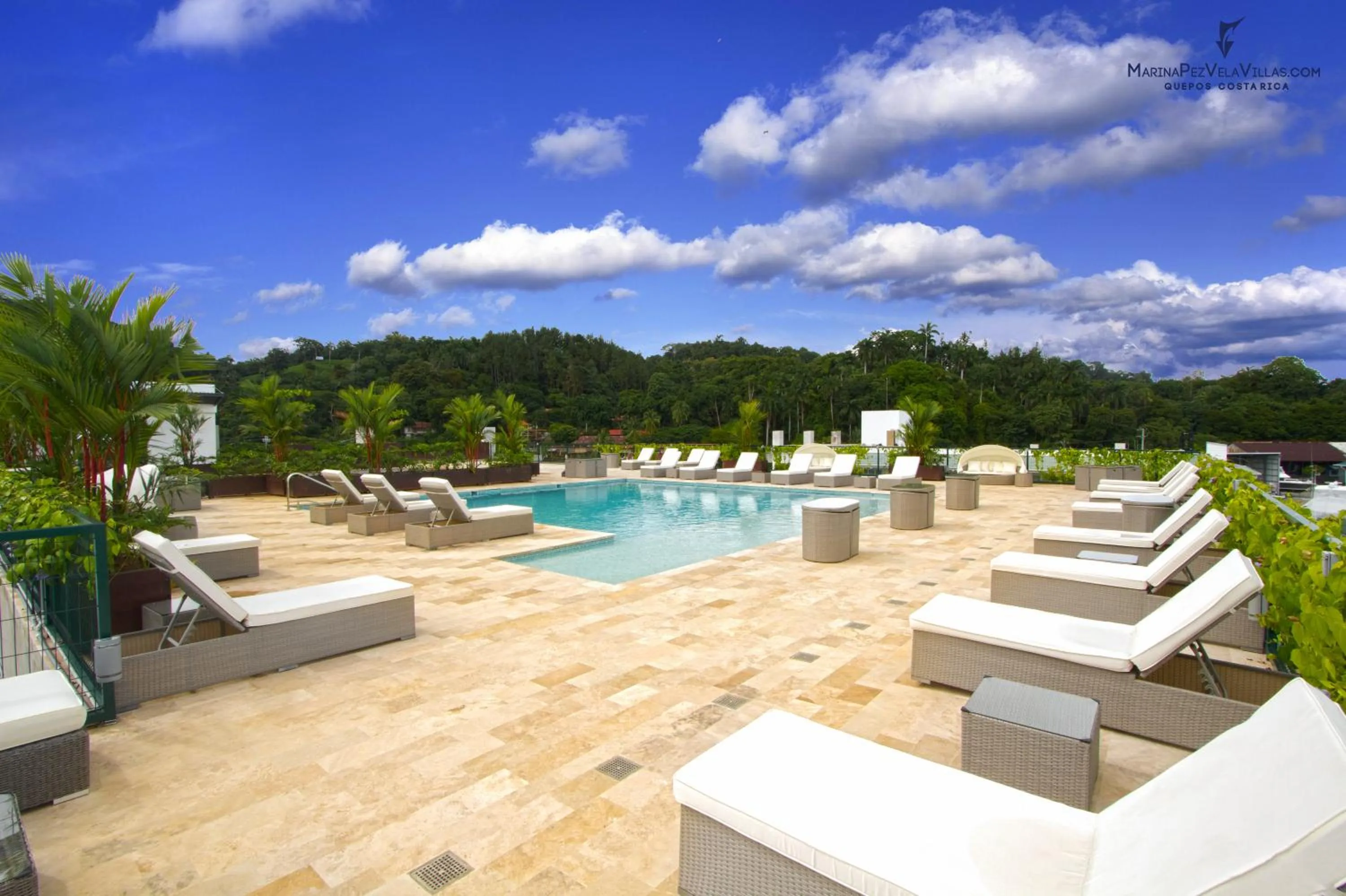 Swimming pool in Las Villas Marina Pez Vela