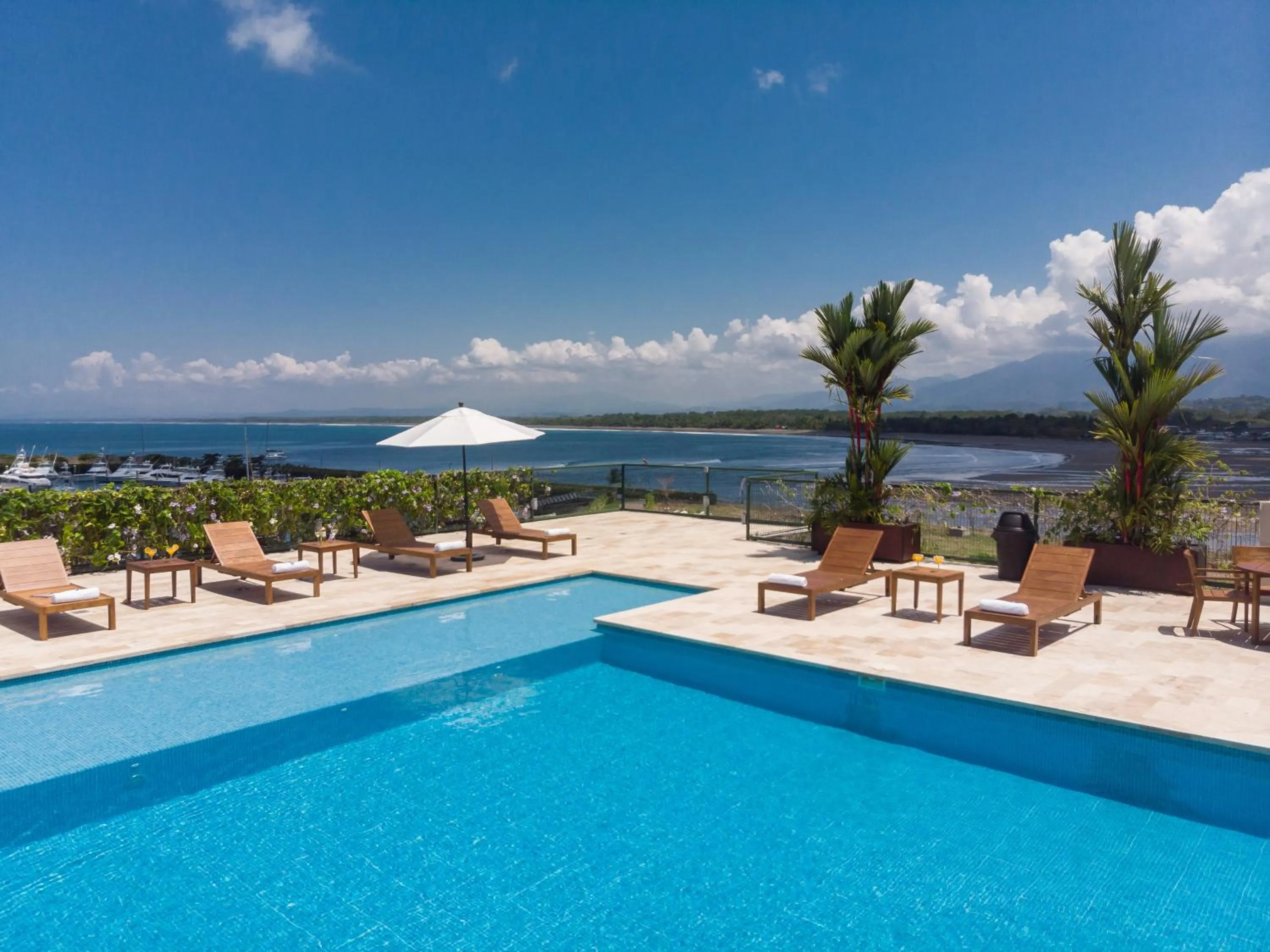 Pool view in Las Villas Marina Pez Vela