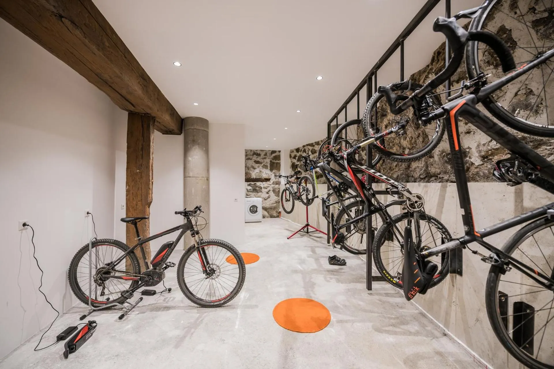 Cycling in Paloria Apartments & Sport