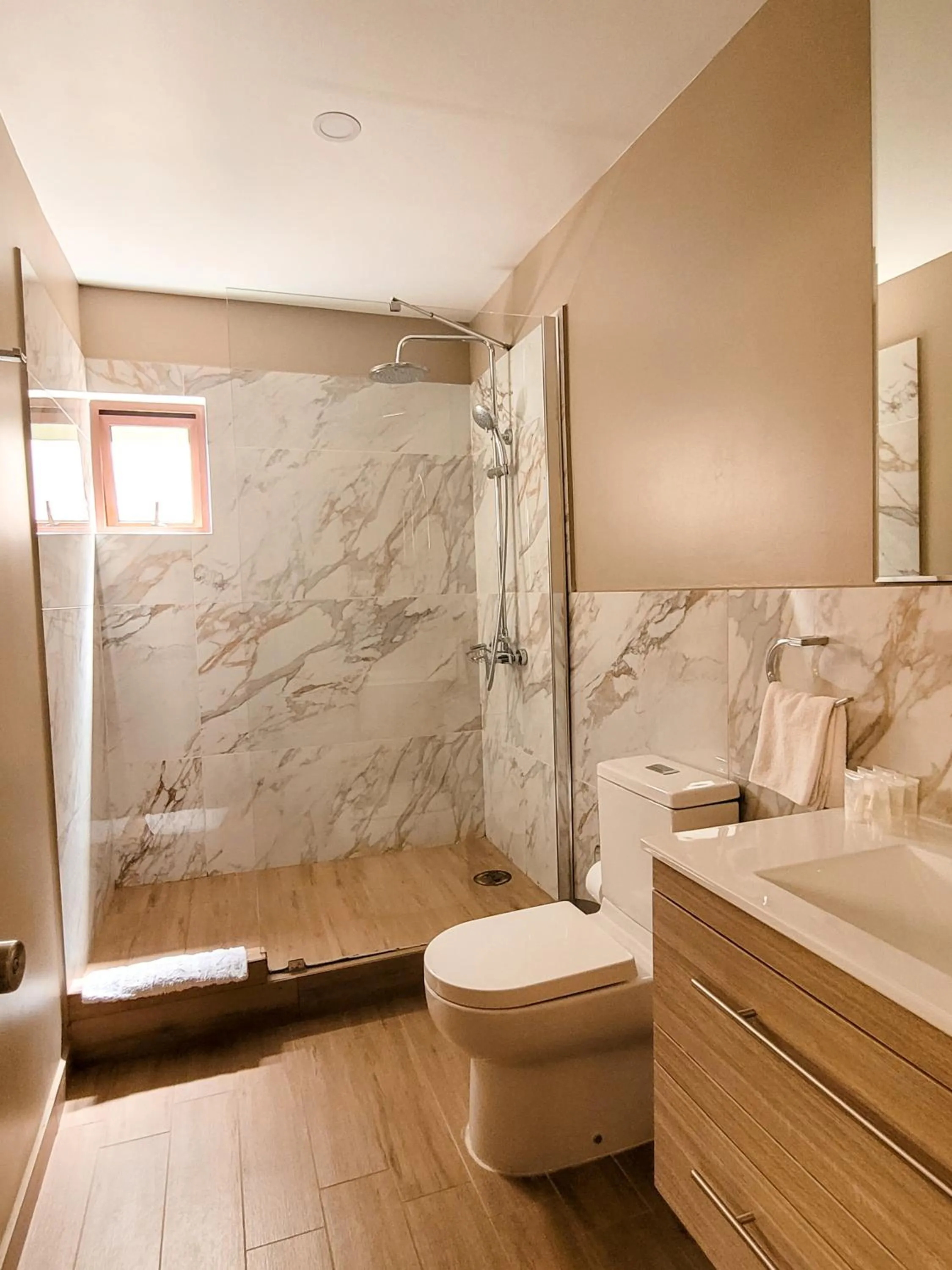 Toilet in Hotel El Tesoro de Elqui