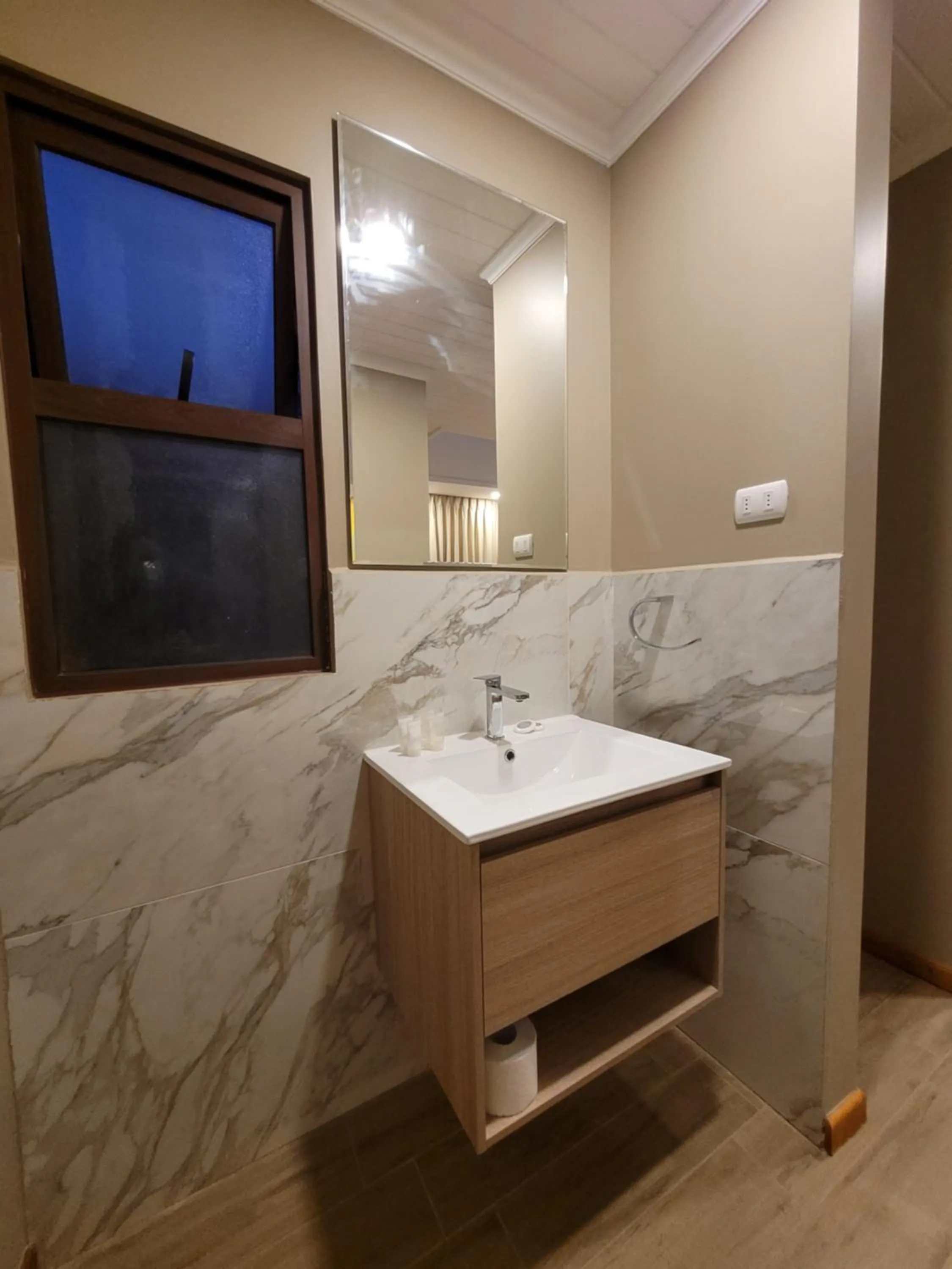 Bathroom in Hotel El Tesoro de Elqui