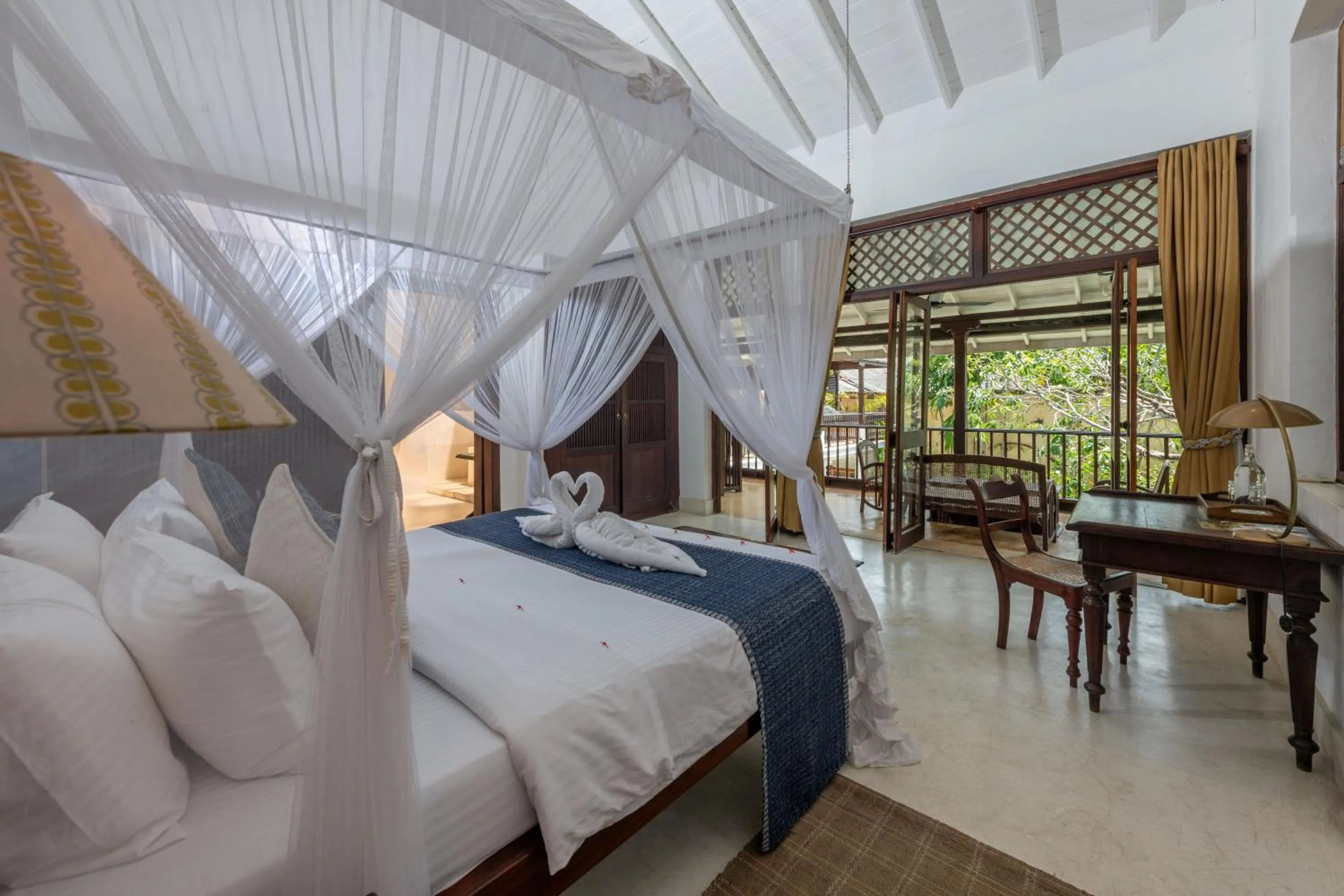 Bed in 32 Middle Street - 03 Bedrooms villa with private pool