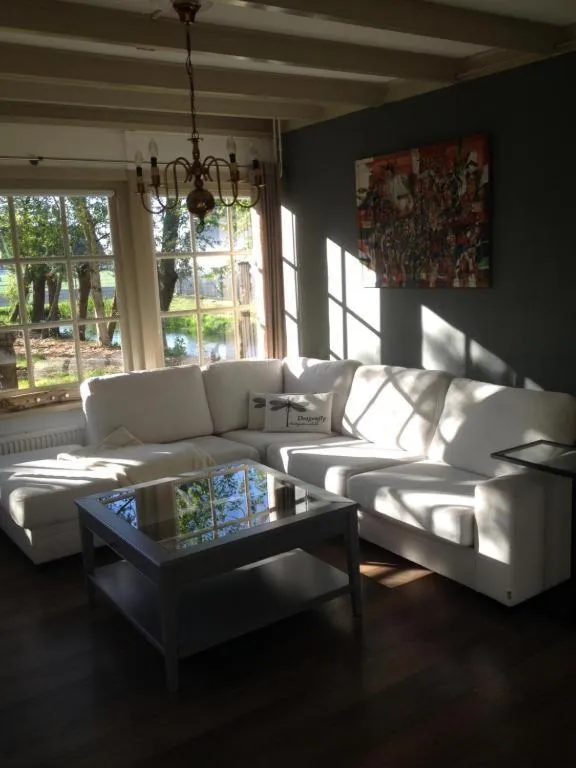 Seating area in B&B Saense huisje