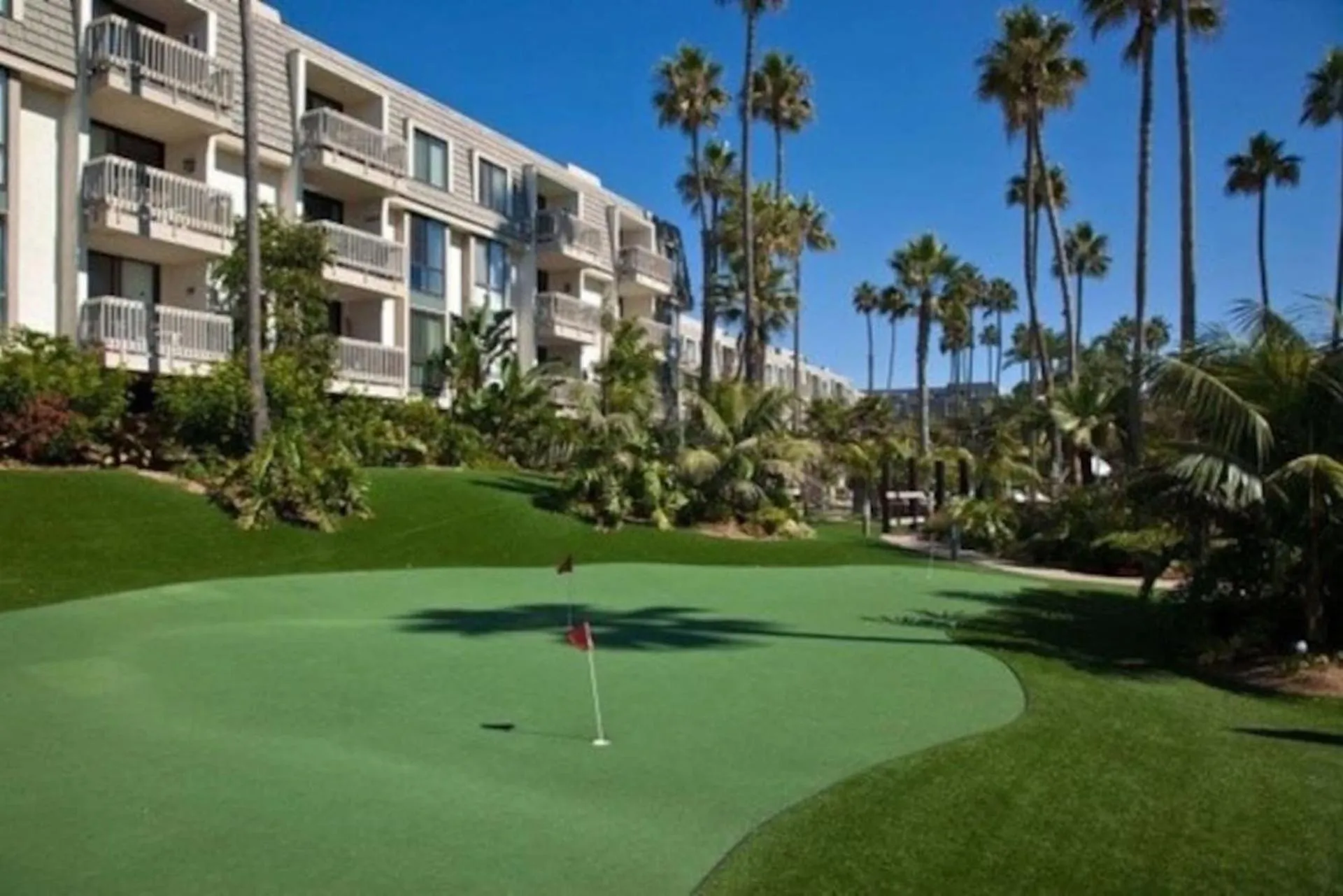 Minigolf in Beachside Retreat