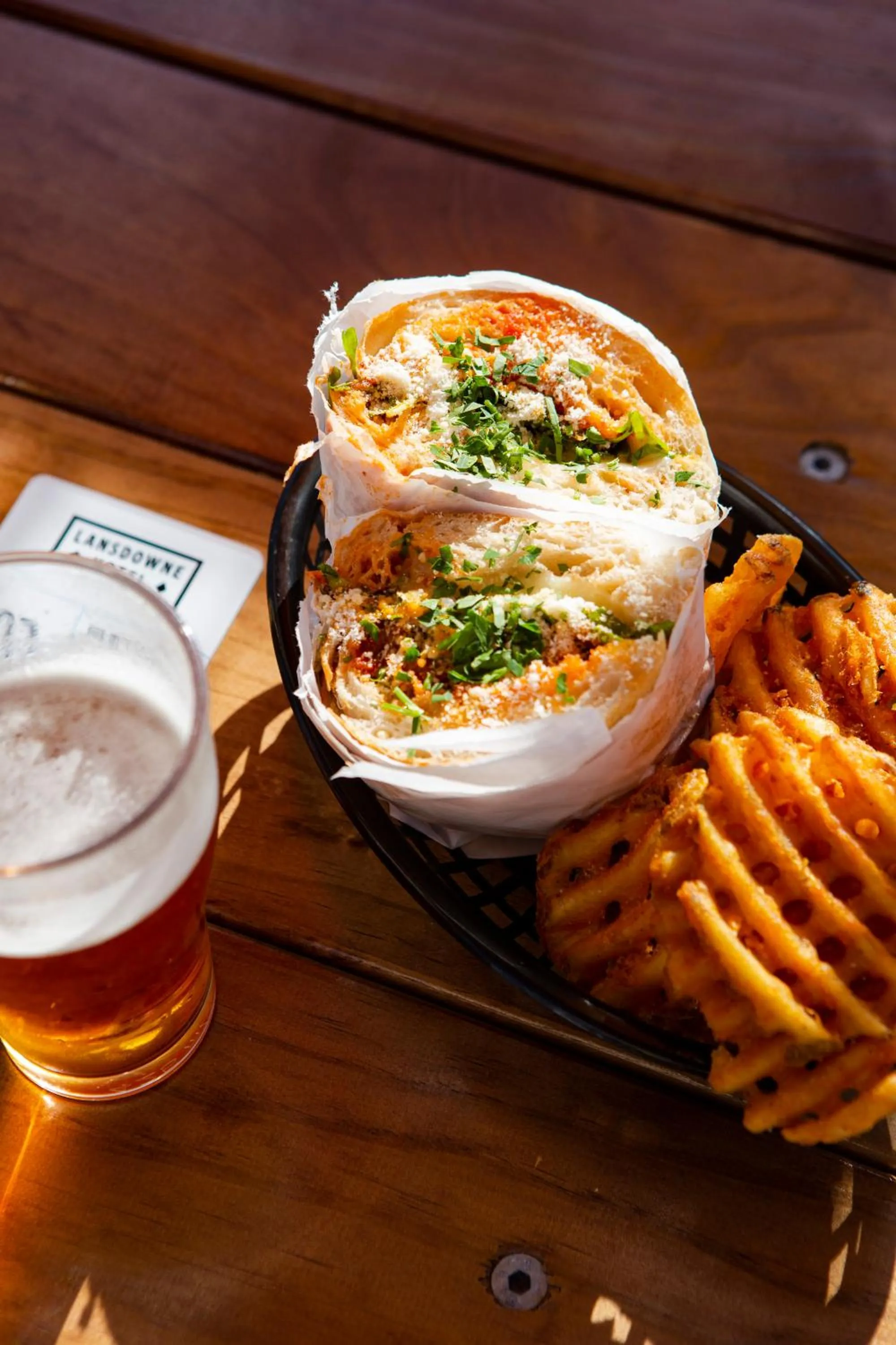 Restaurant/places to eat in The Lansdowne Hotel