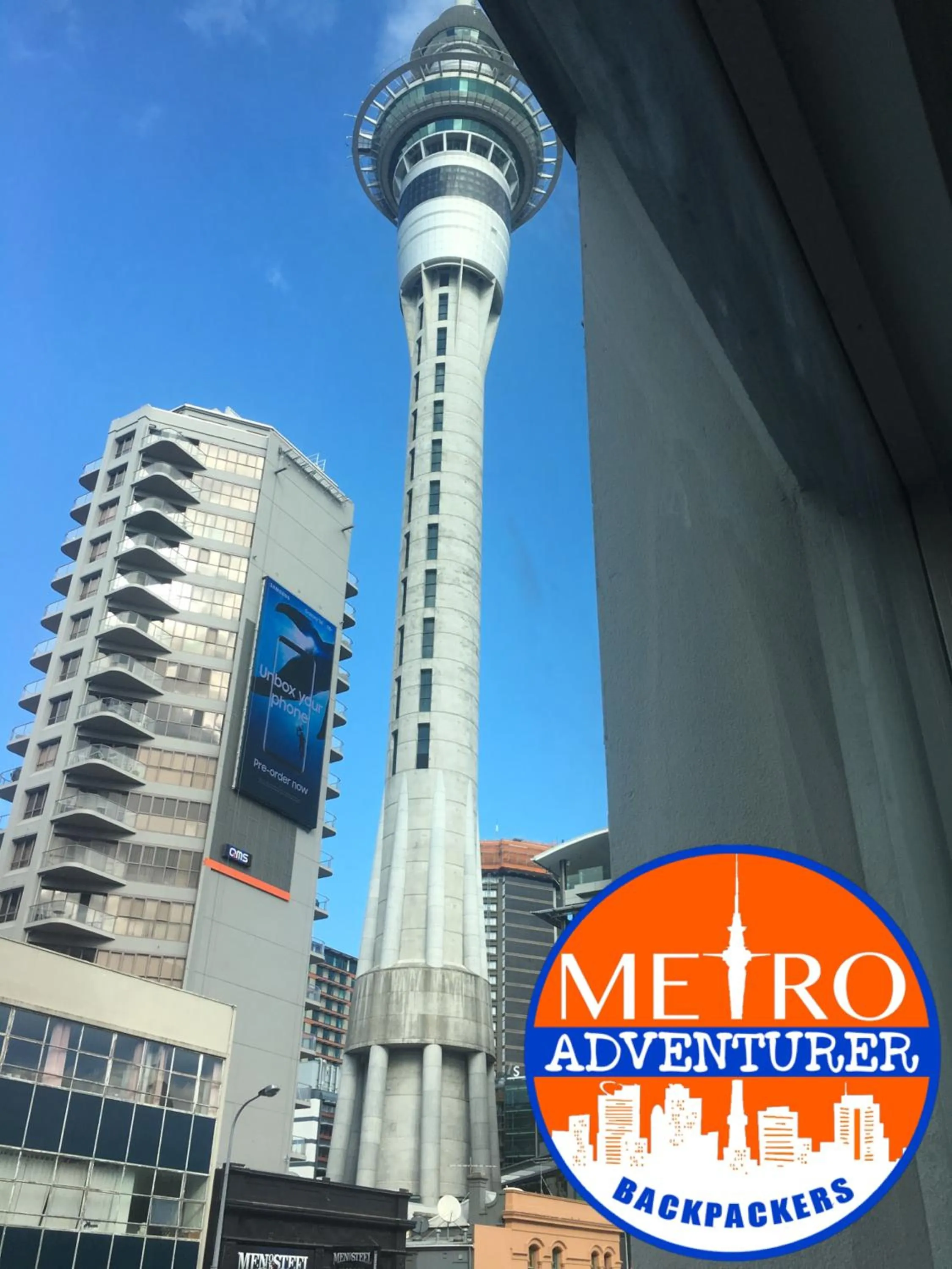 Property building in Metro Adventurer Backpackers